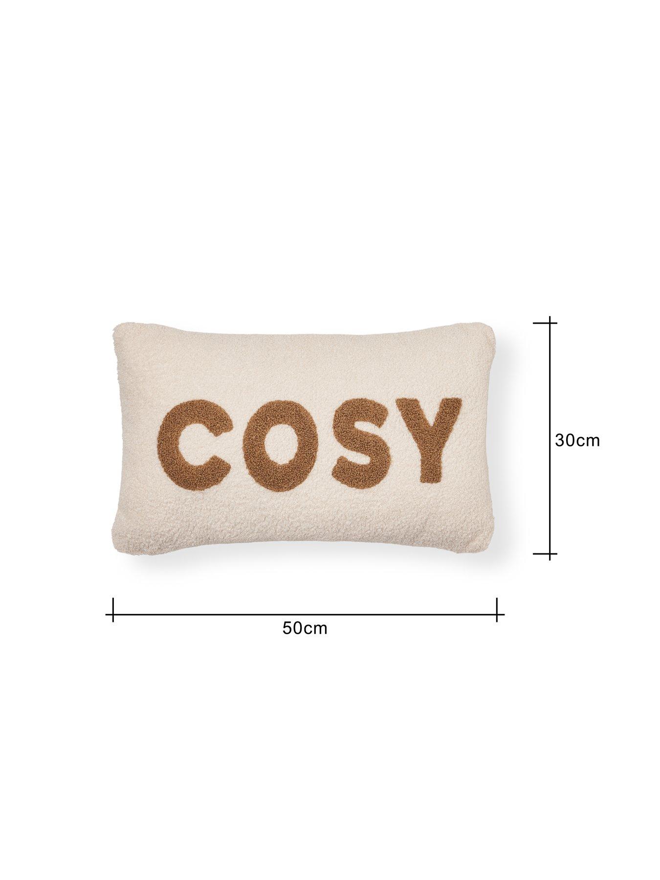 the-very-collection-cosy-cushiondetail
