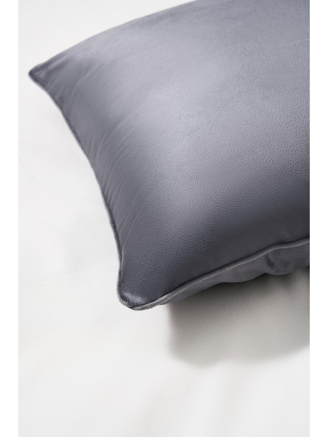 Image 3 of 6 of The Very Collection Piped Velour Cushion