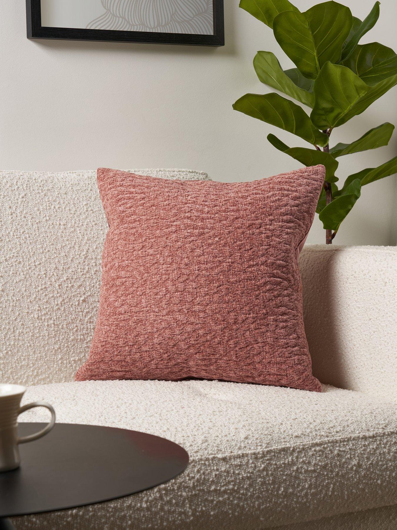 the-very-collection-arges-cushion