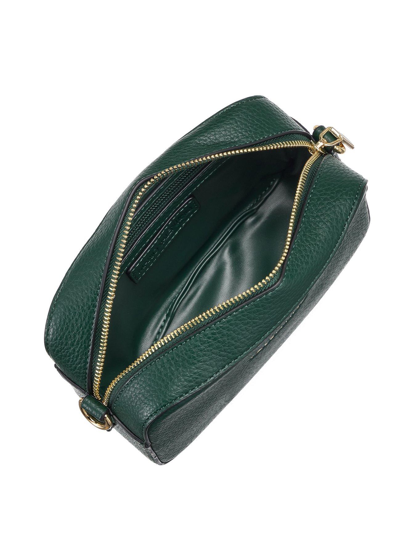 valentino-fall-re-camera-bag-greenoutfit