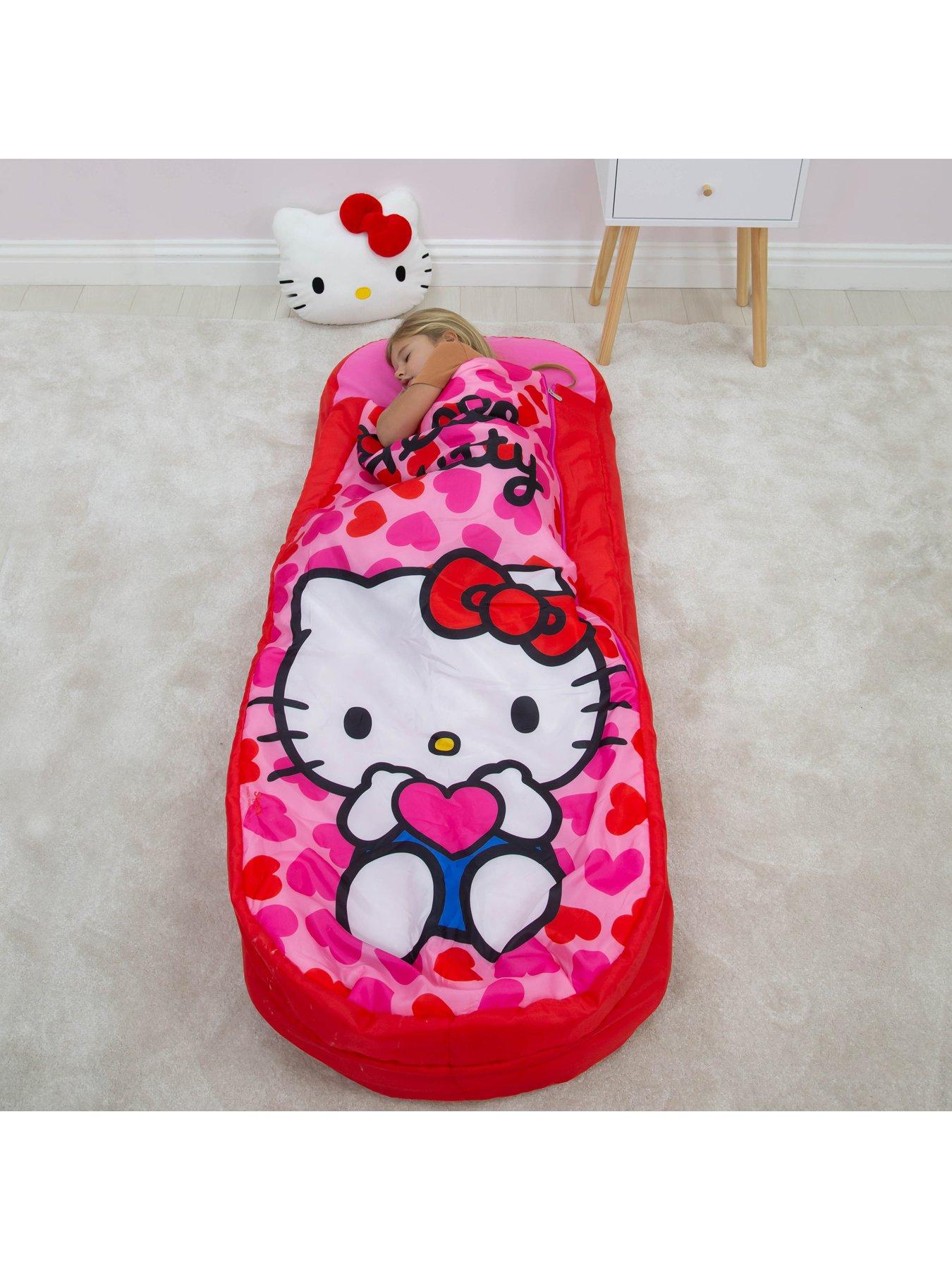 hello-kitty-hello-kitty-hearts-ready-bedback