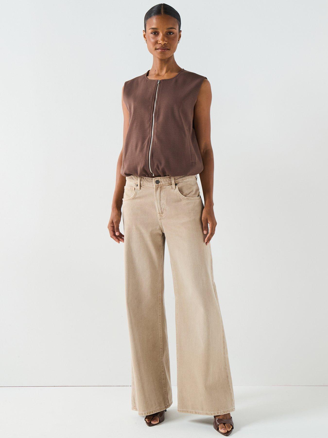 Image 3 of 6 of PIECES Faleah Zip Thru Utility Vest - Brown