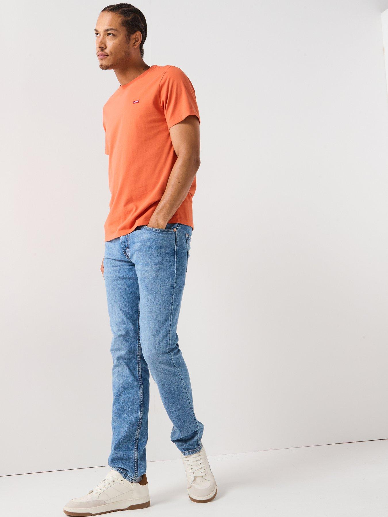 levis-511-slim-fit-jeans-remain-calm-light-blueoutfit