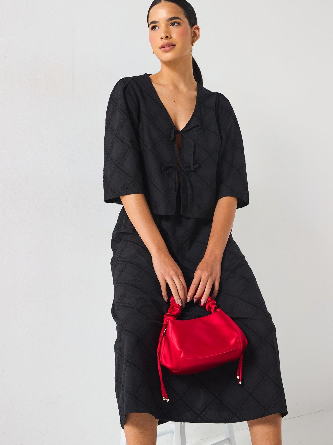 Image 4 of 6 of PIECES Francis 3/4 Sleeve Woven Top - Black