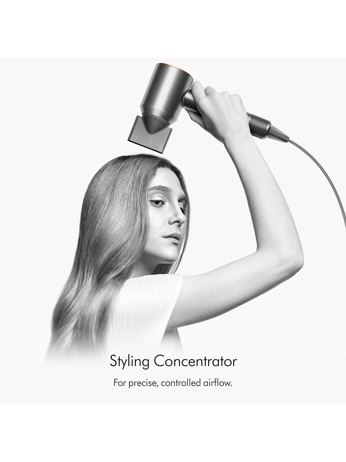 Image 5 of 7 of Dyson Supersonic Hairdryer &ndash; Prussian Blue for Straight/Wavy Hair&nbsp;