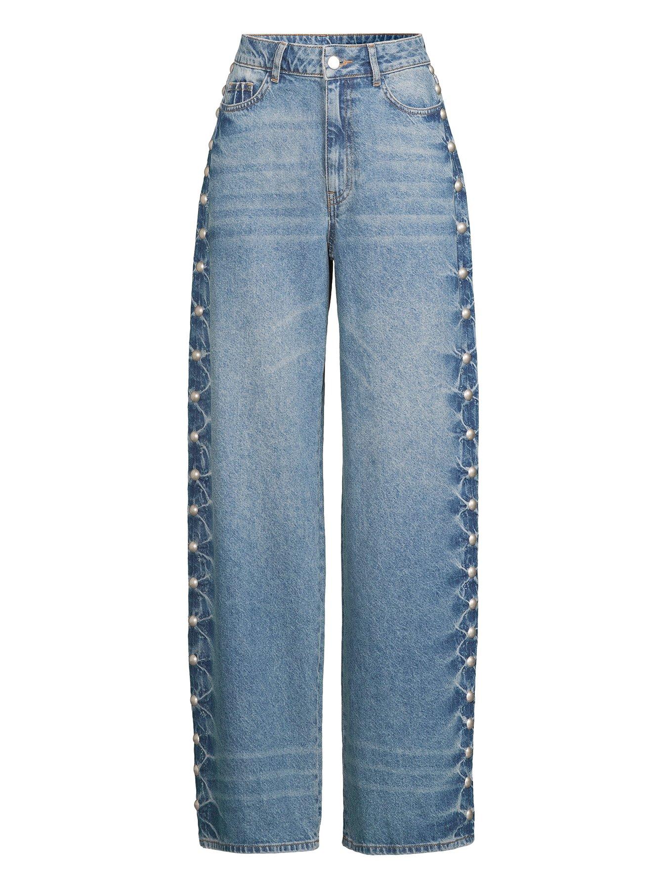 michelle-keegan-stud-detail-jeans-bluedetail