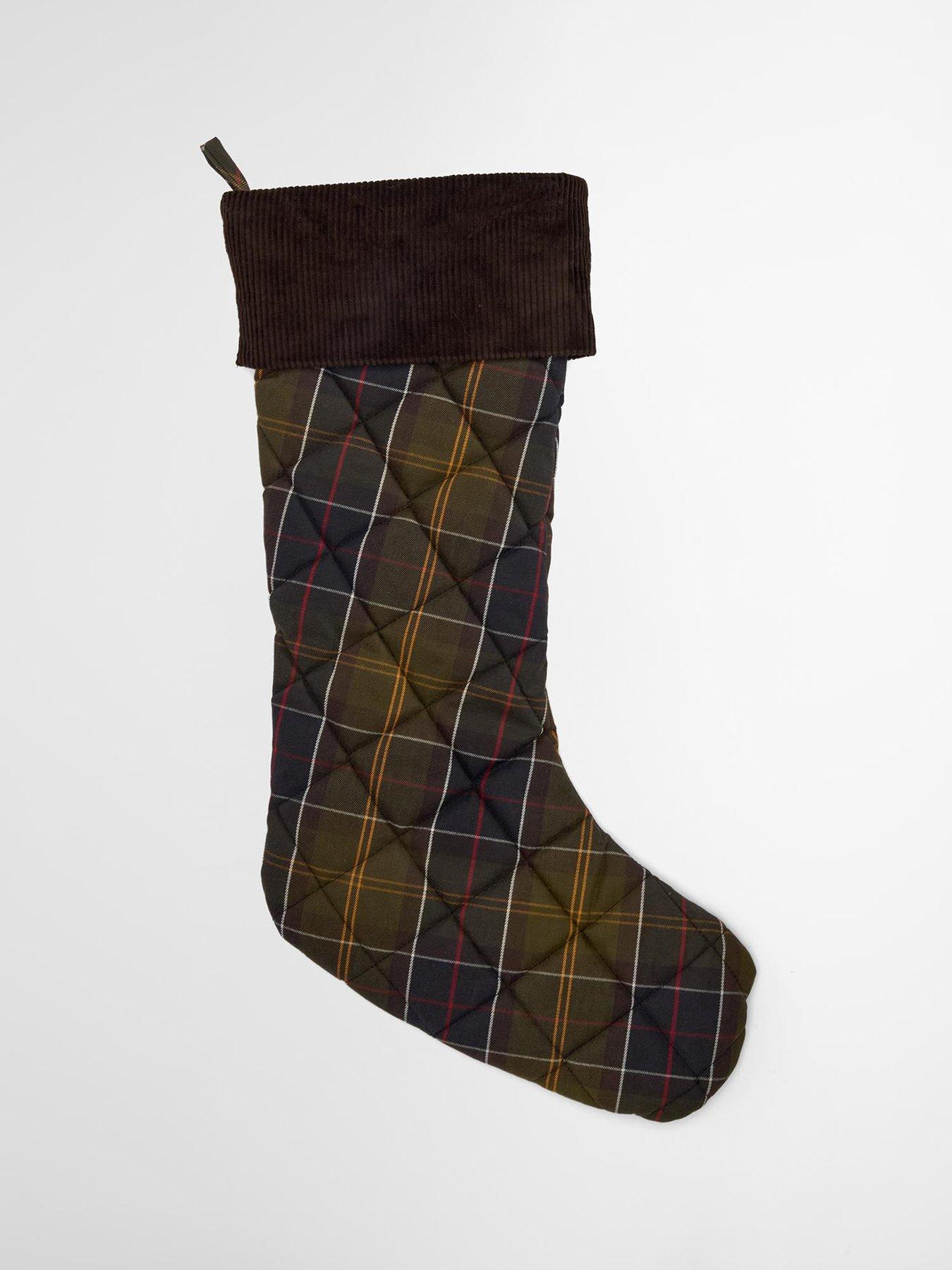 barbour-christmas-gift-set-tartan-stocking-navyoutfit