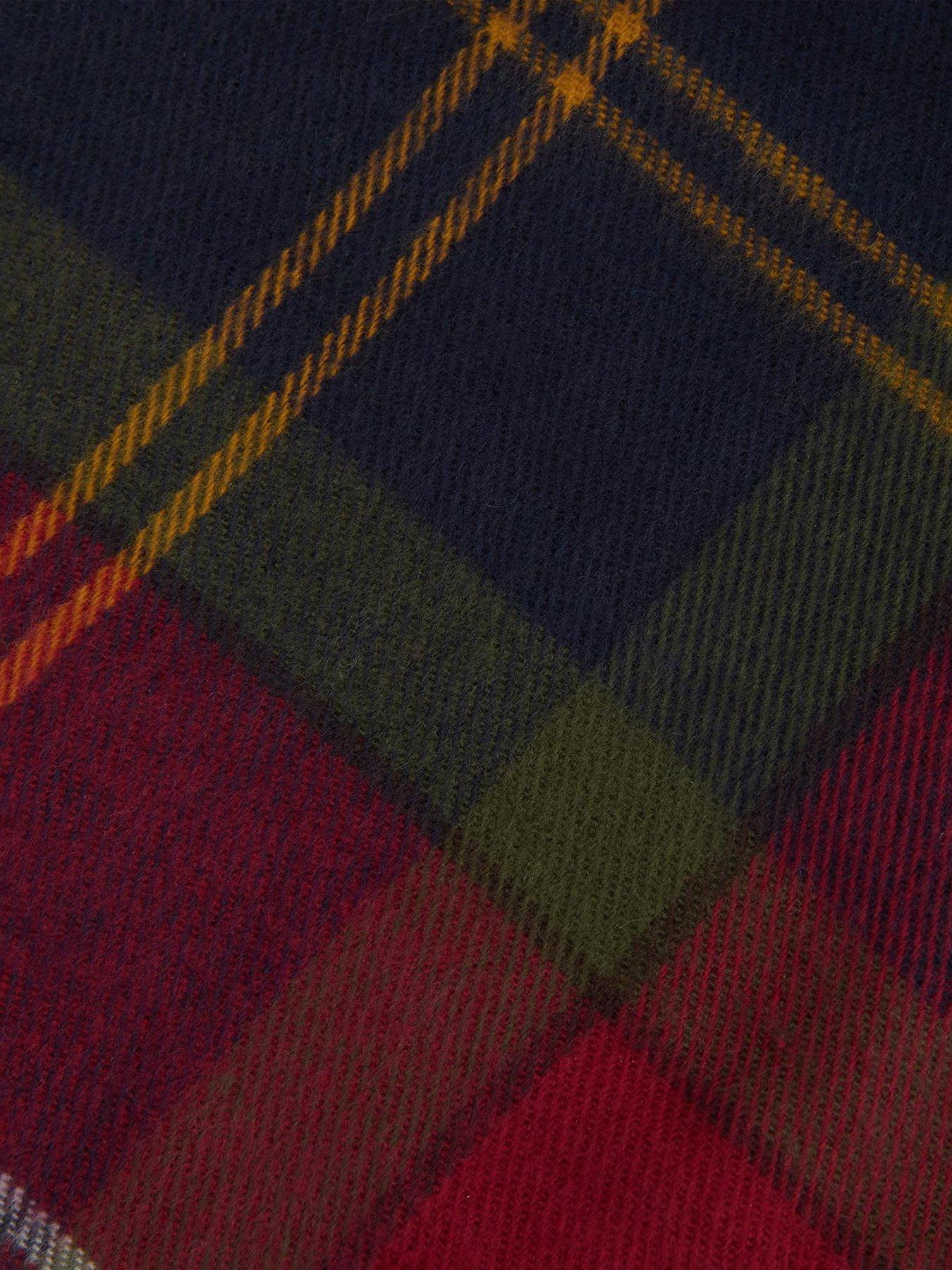 barbour-swinton-beanie-amp-scarf-gift-set-dark-reddetail
