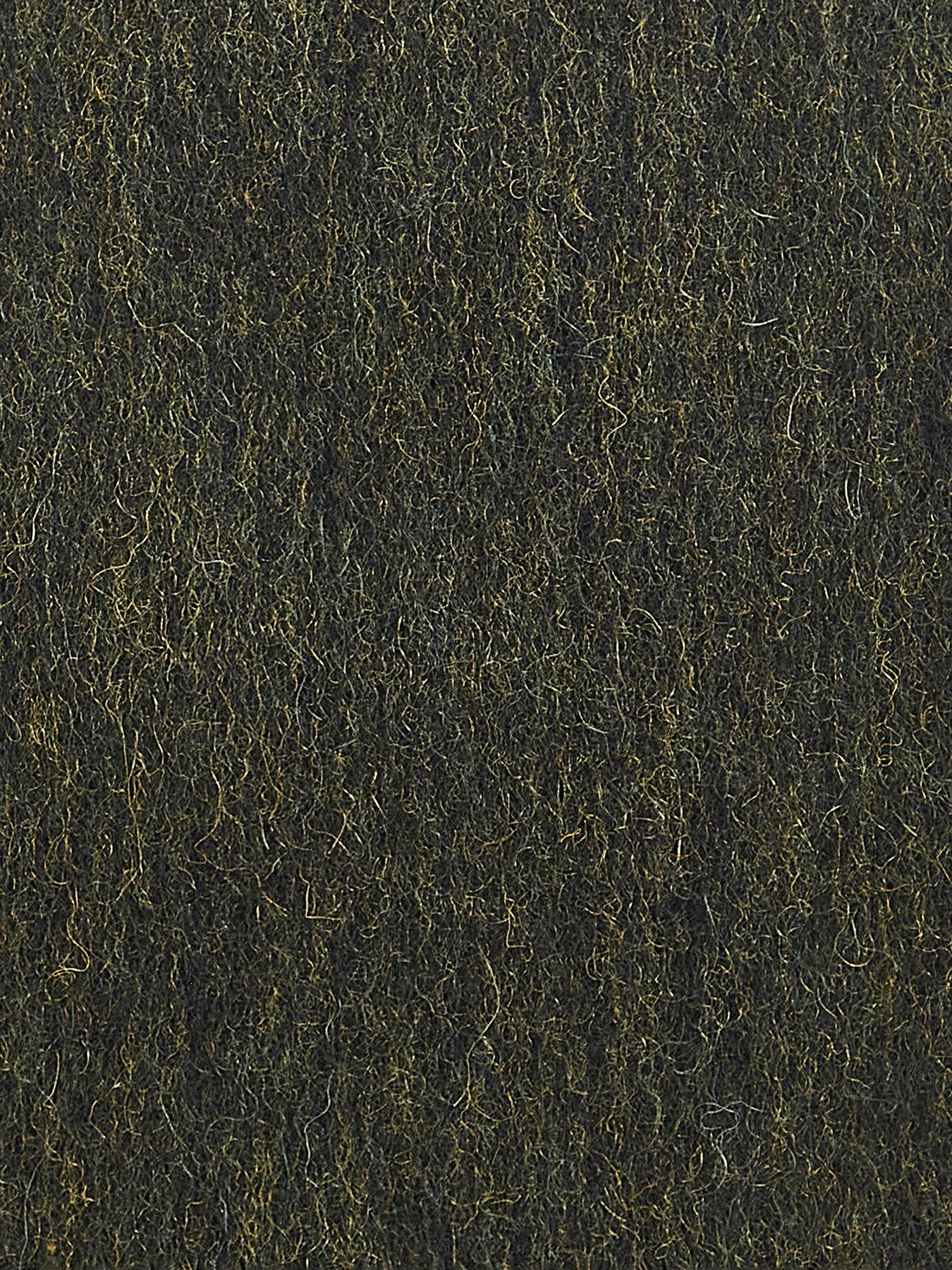 barbour-plain-lambswool-scarf-dark-greendetail