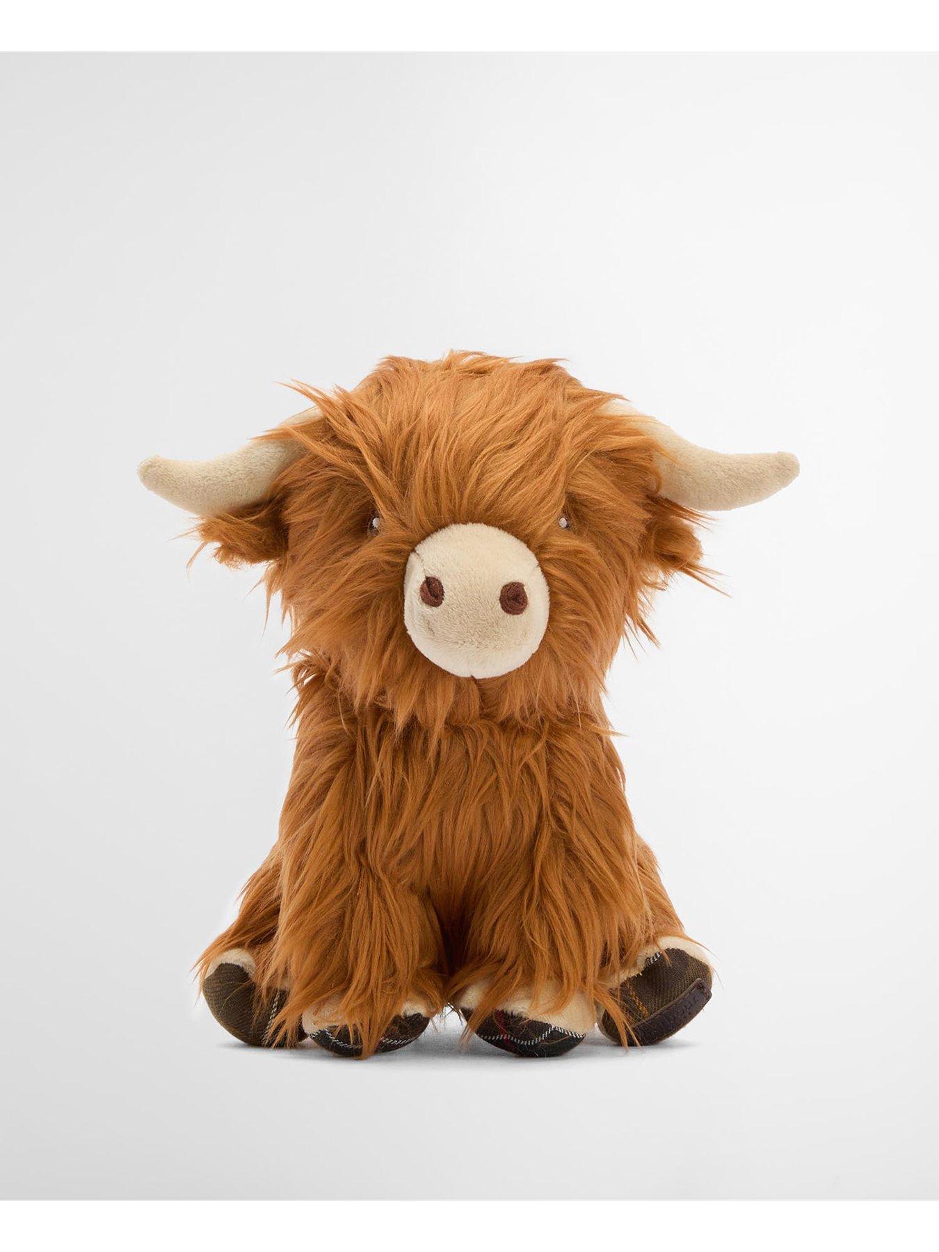 barbour-dog-highland-cow-toy-brownoutfit