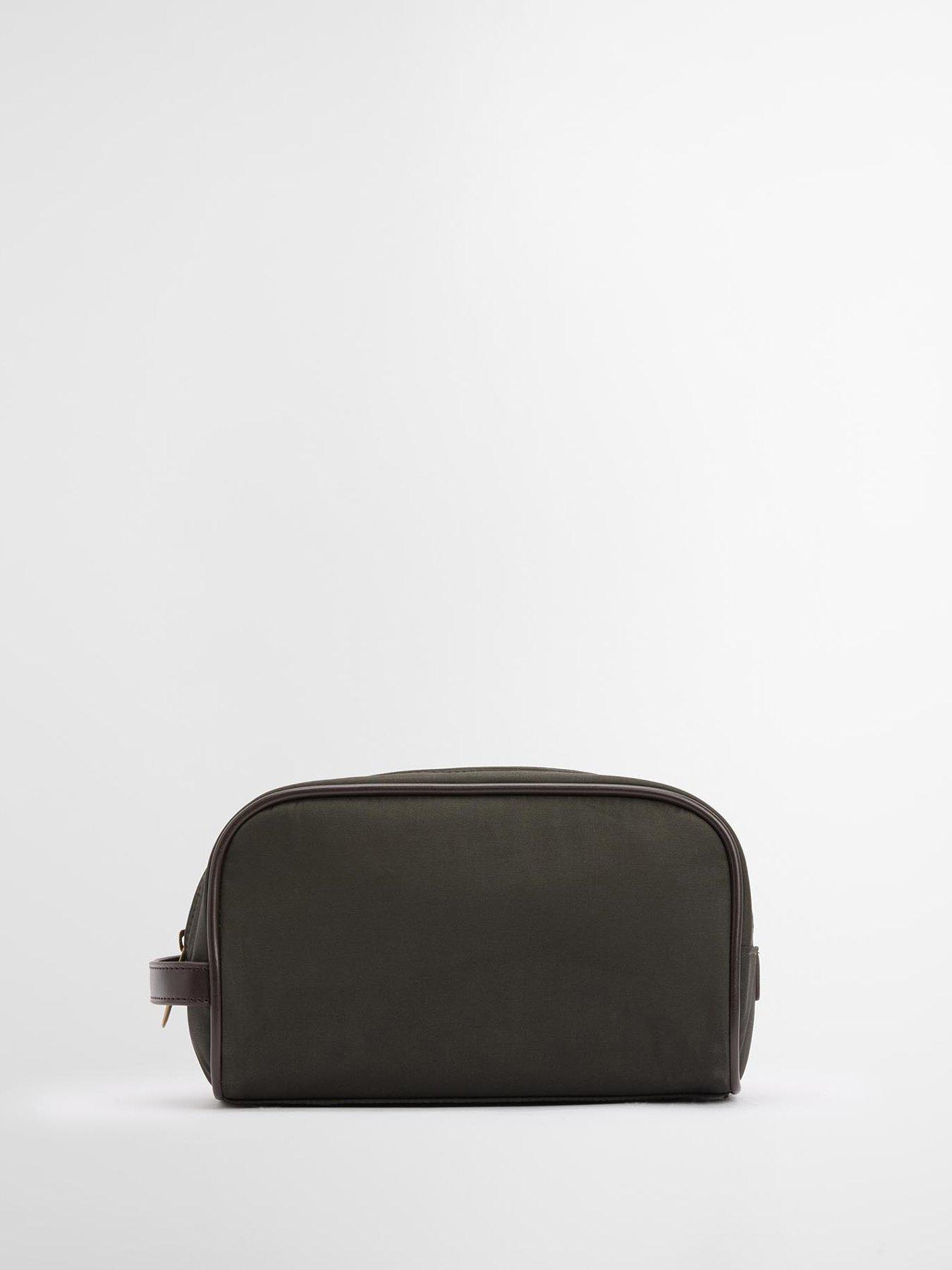 barbour-wax-washbag-khakiback