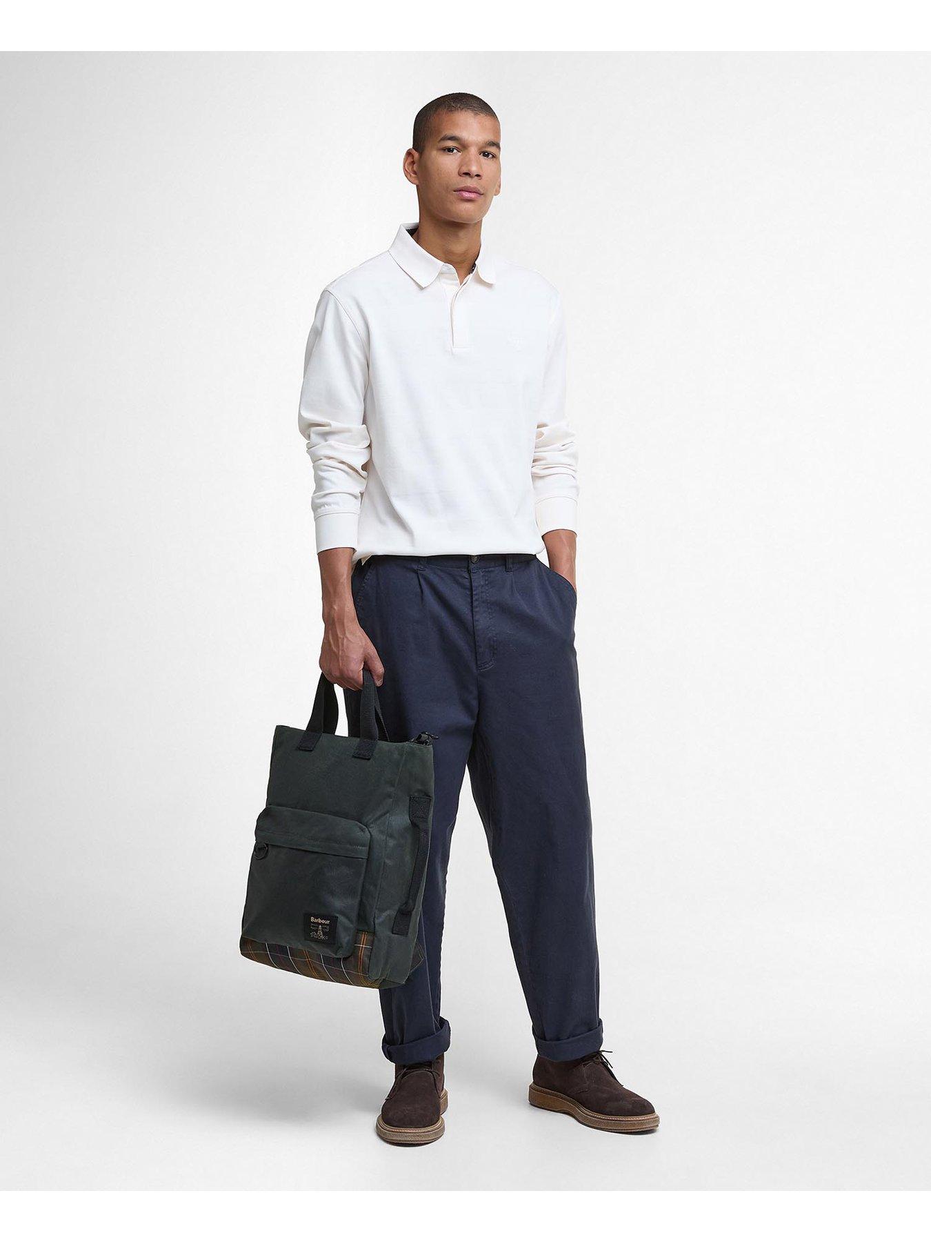 barbour-field-wax-backpack-dark-greenstillFront