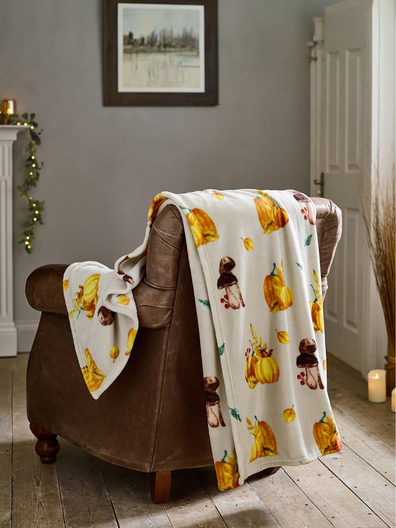 Deyongs Pumpkin Party Throw 140x180CM