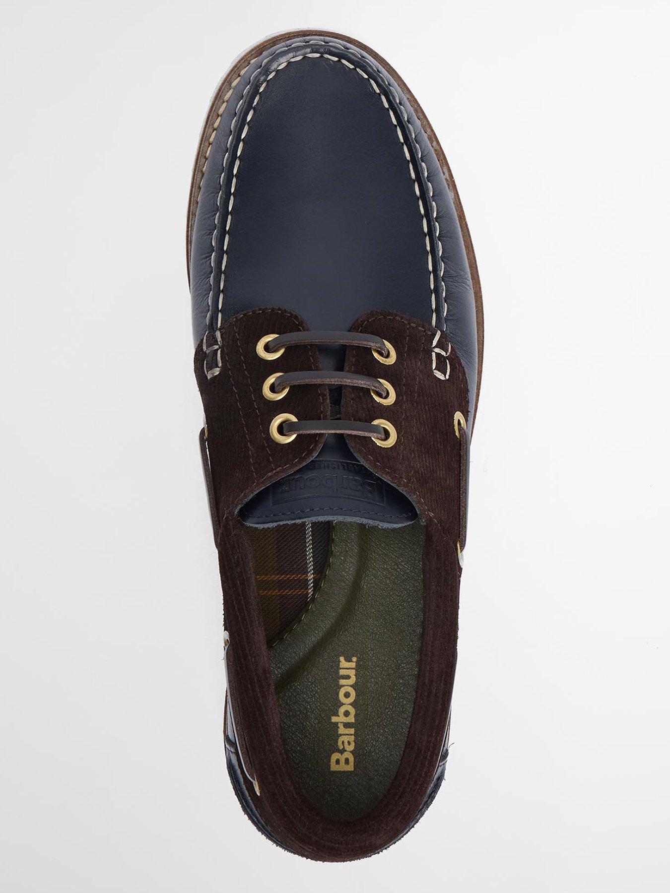 barbour-deck-boat-shoes-navyoutfit