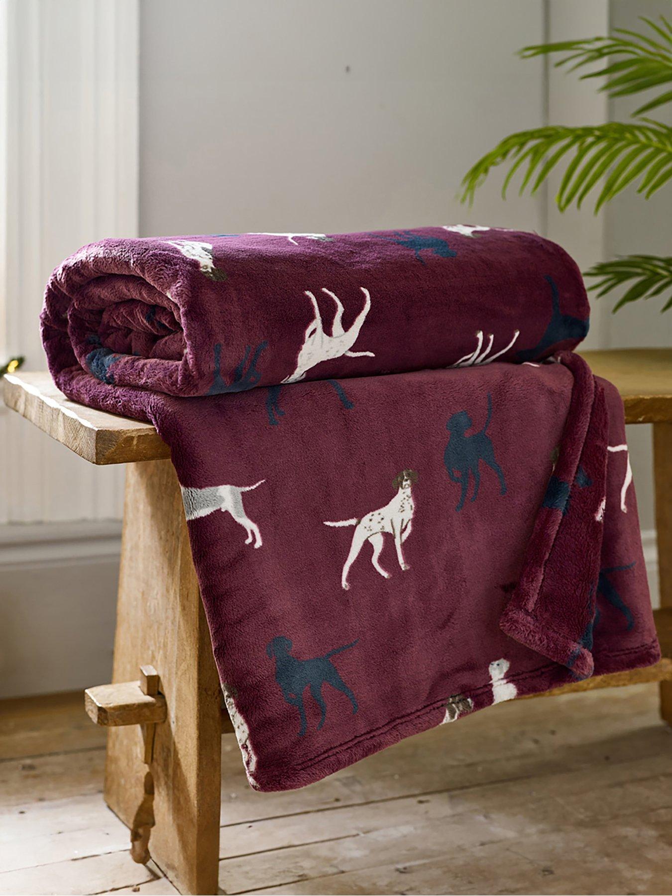 the-lyndon-co-hounds-throw-140x180cm