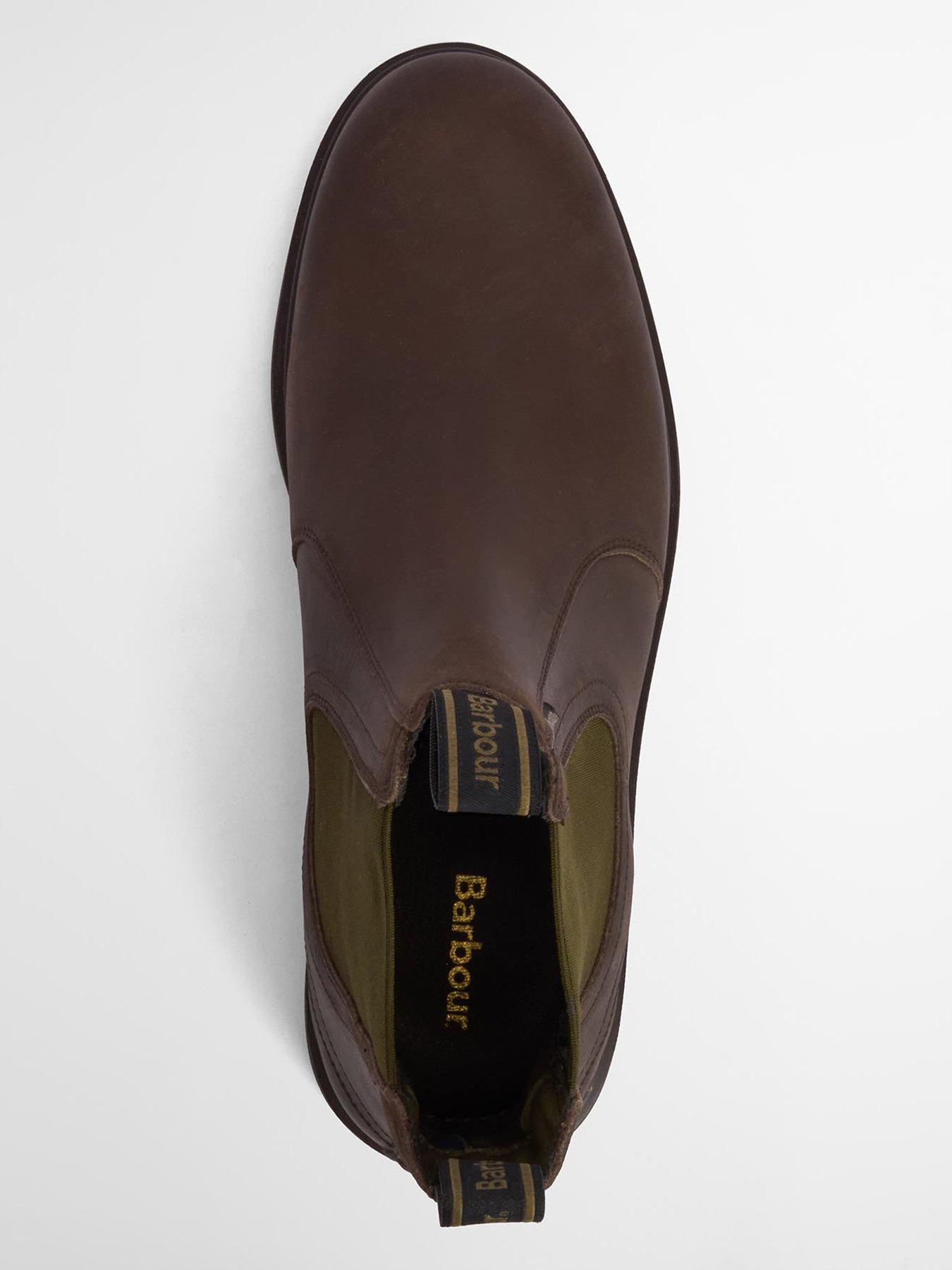 barbour-hale-waxed-leather-chelsea-boots-brownoutfit