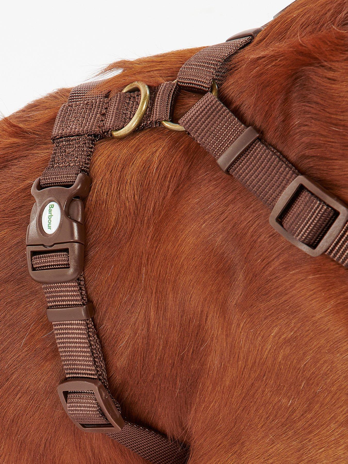 barbour-travel-and-exercise-tartan-dog-harness-brownoutfit