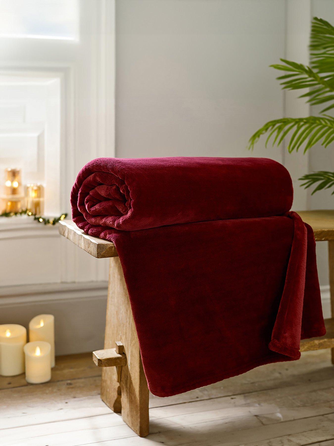 the-lyndon-co-coco-touch-plain-throw-140x180cm