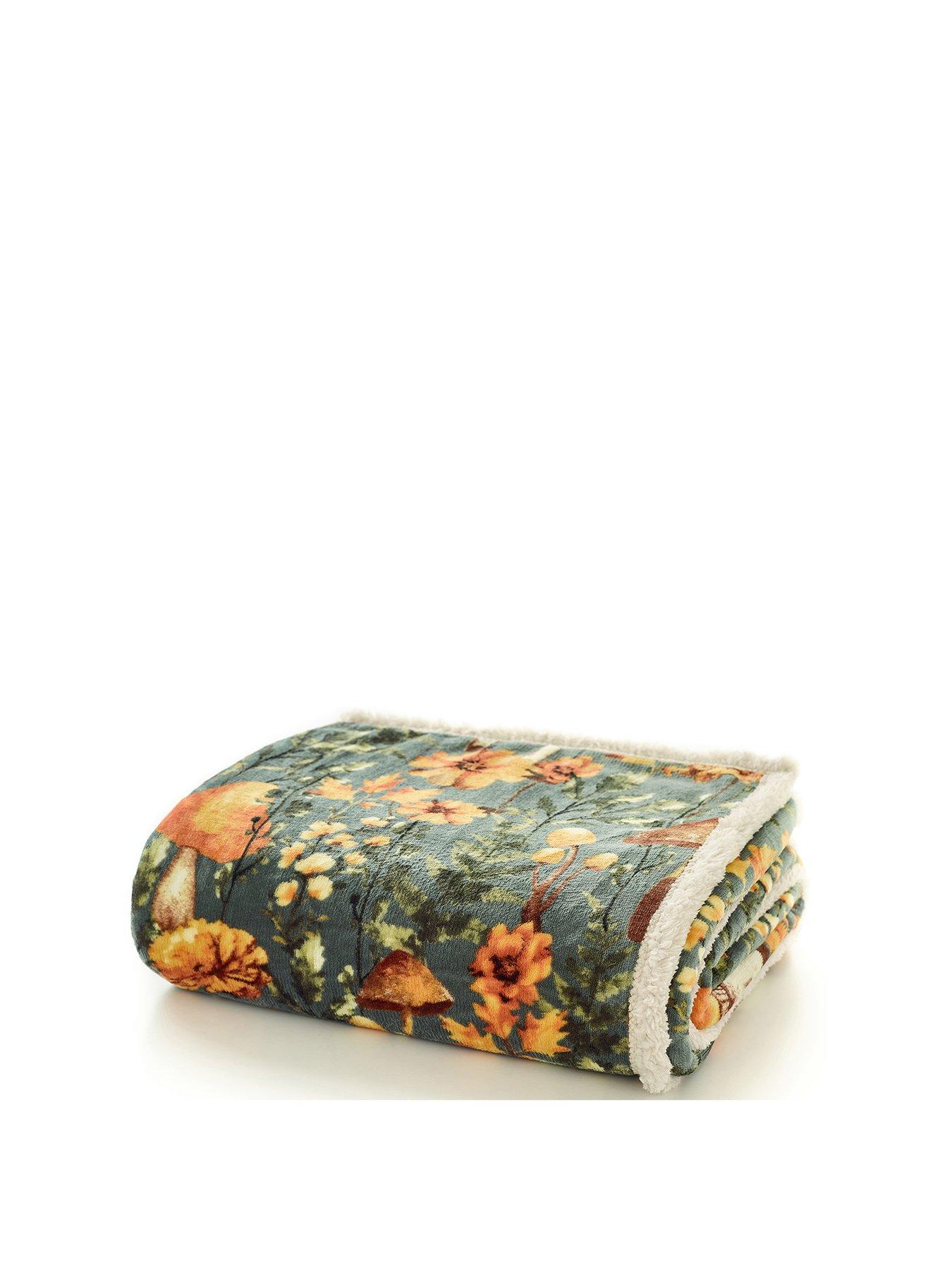 deyongs-mushroom-sherpa-throw-140x180cmstillFront