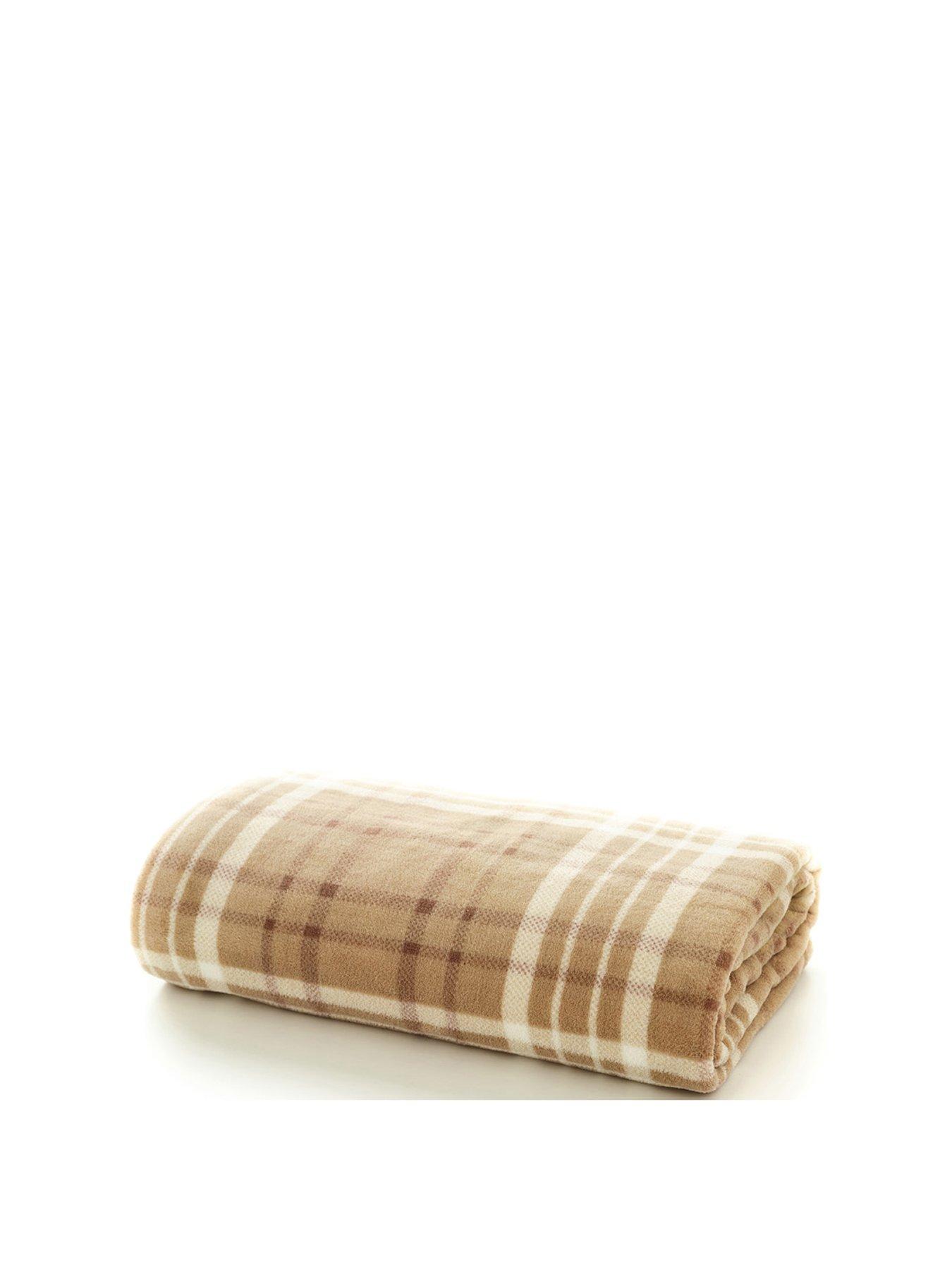 Image 2 of 2 of Deyongs Snuggle Touch Check Throw 140x180cm