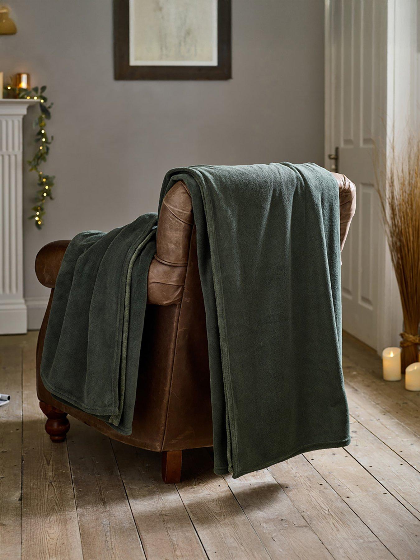 Deyongs The Big One - Fleece Throw 230x270cm