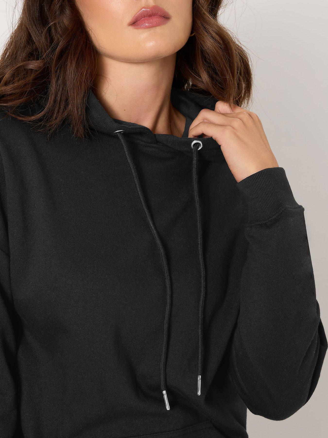 long-tall-sally-overhead-hoodie-blackoutfit