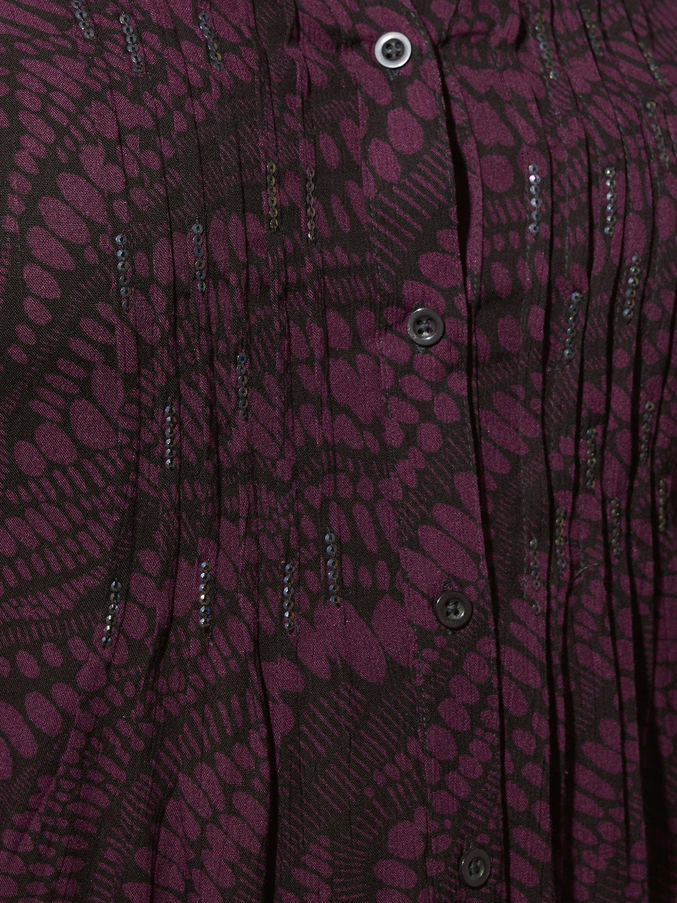 yours-curve-pintuck-blouse-blackoutfit
