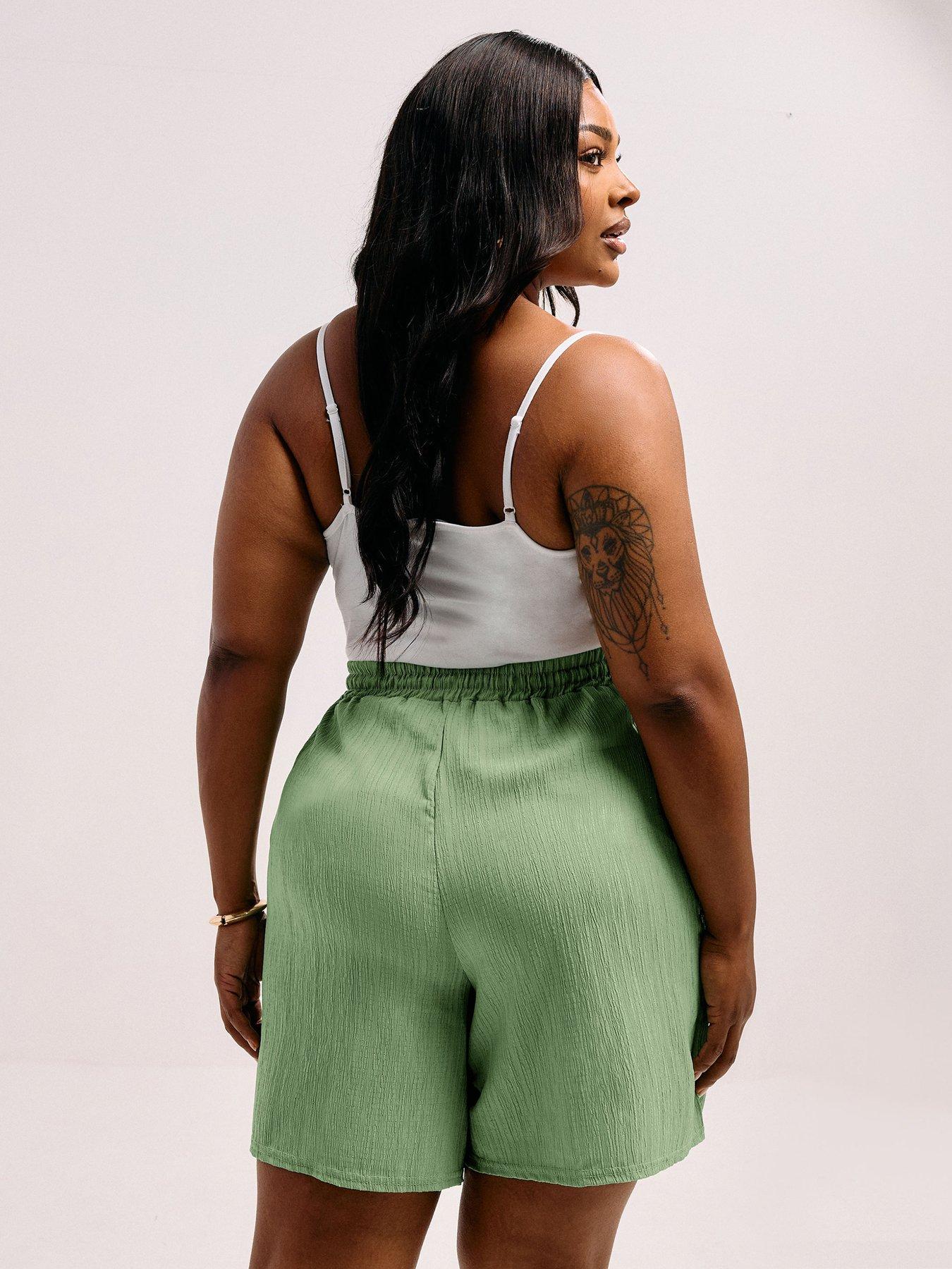 yours-curve-crinkle-short-greenstillFront
