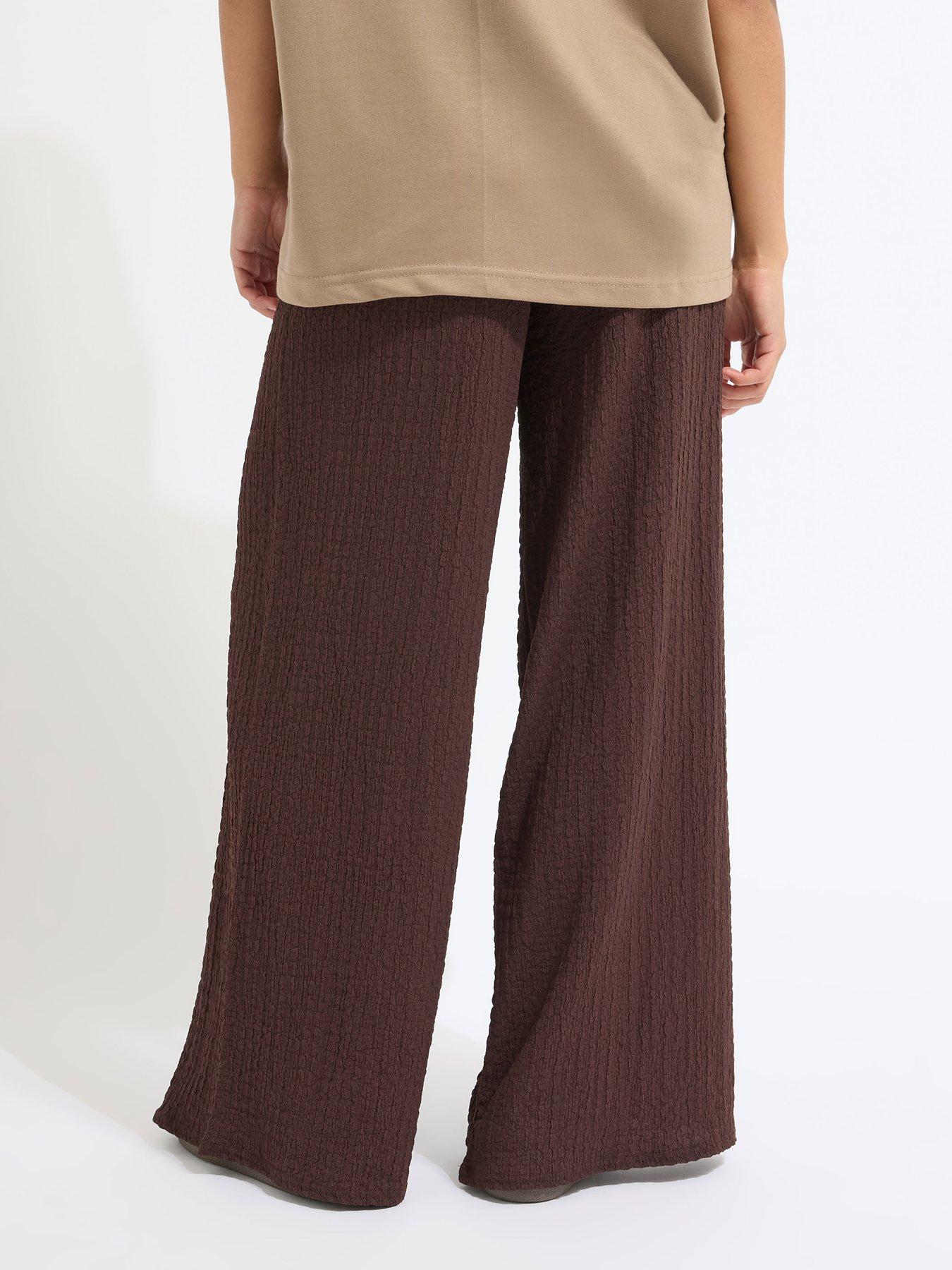 pixiegirl-petite-textured-wide-leg-trouser-brownstillFront