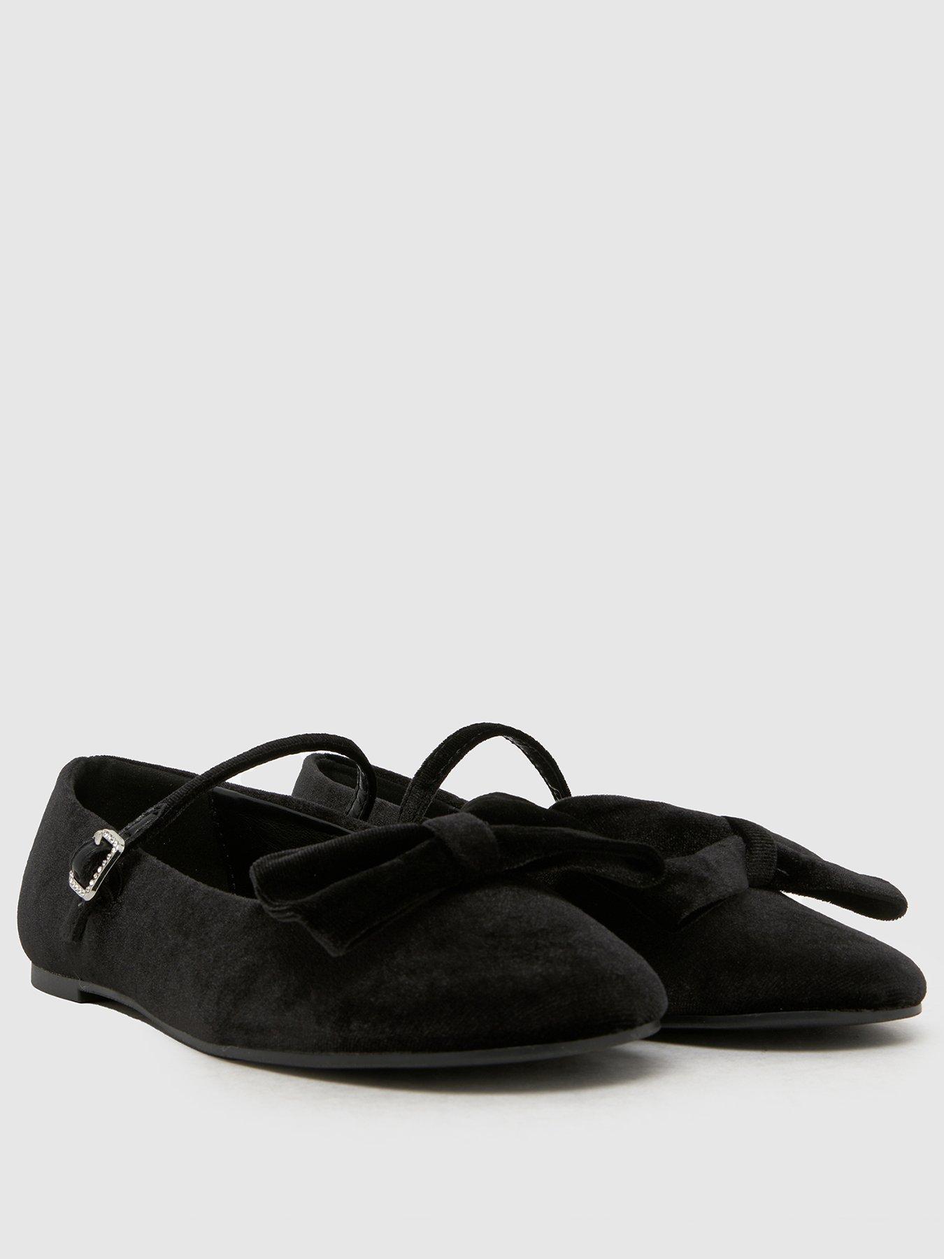 schuh-junior-laffy-velvet-bow-ballerina-shoes-blackstillFront