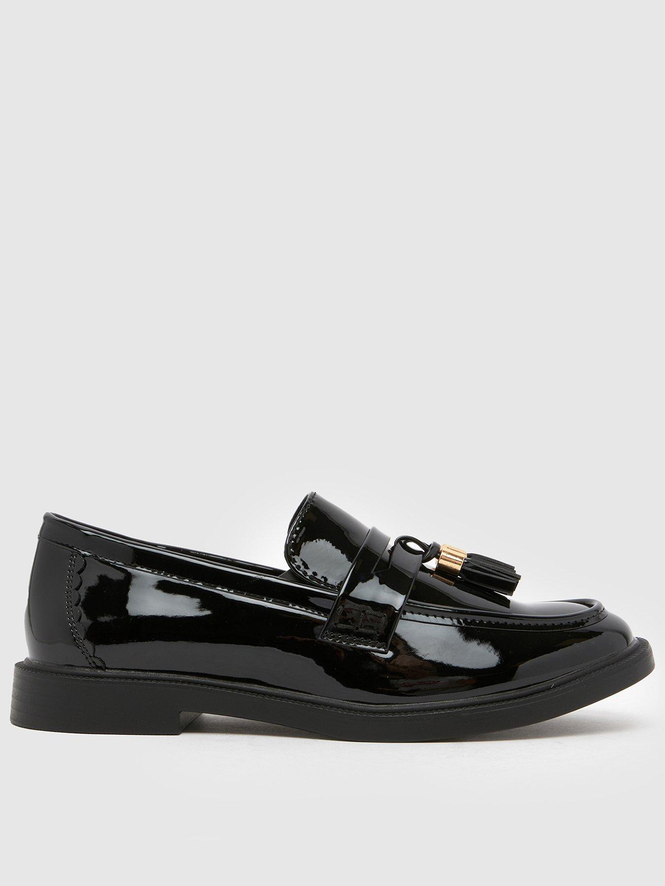 undefined Youth Layton Patent Tassle Loafer - Black