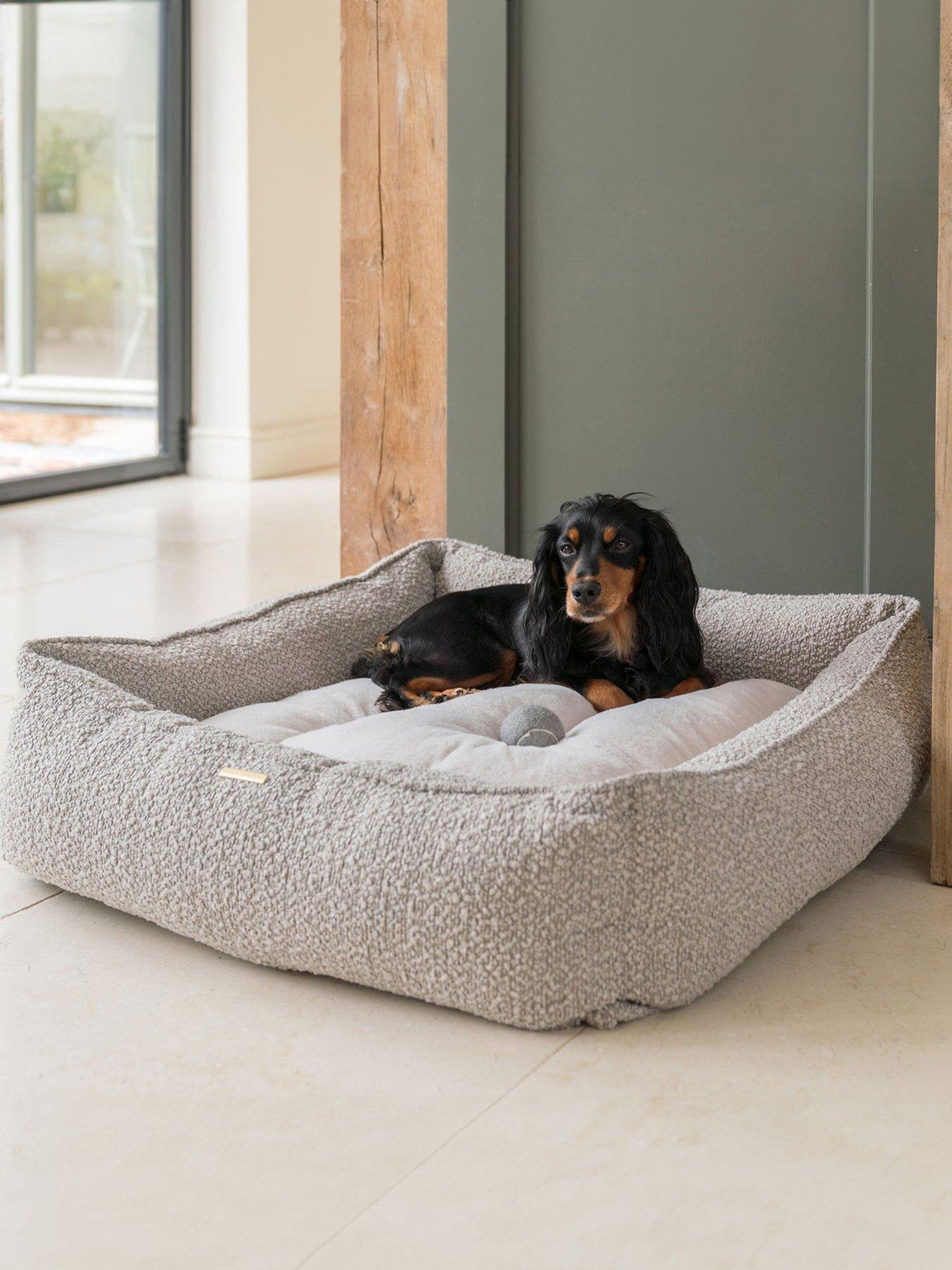 undefined Lords & Labradors Boucle Box Bed For Dogs Mink Boucle M/24