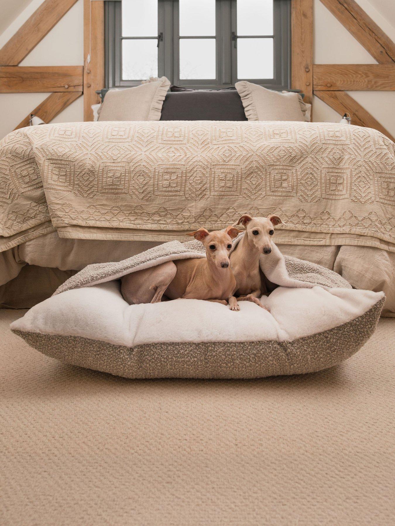 lords-and-labradors-boucle-sleepy-burrows-mink