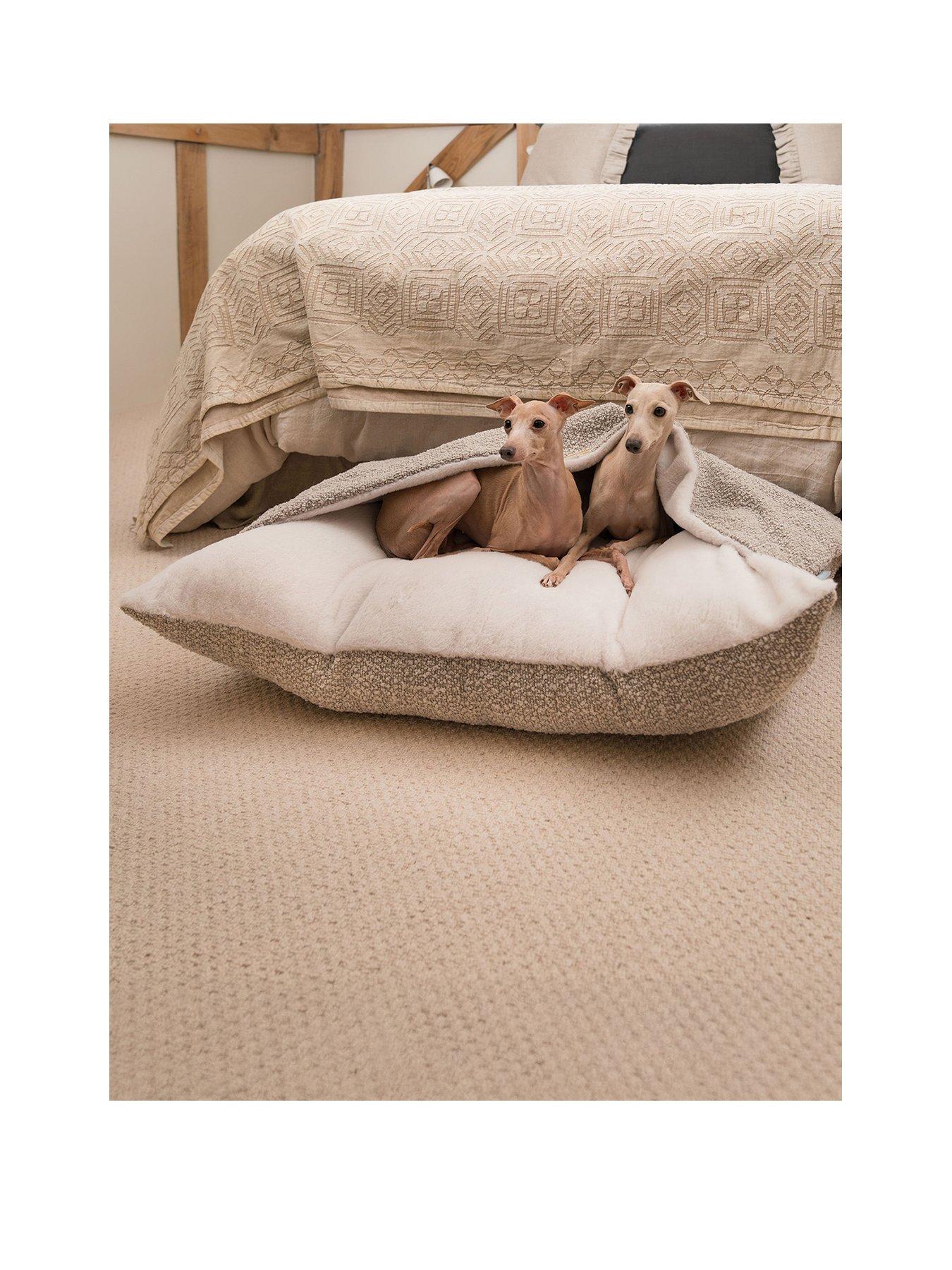 lords-and-labradors-boucle-sleepy-burrows-minkstillFront