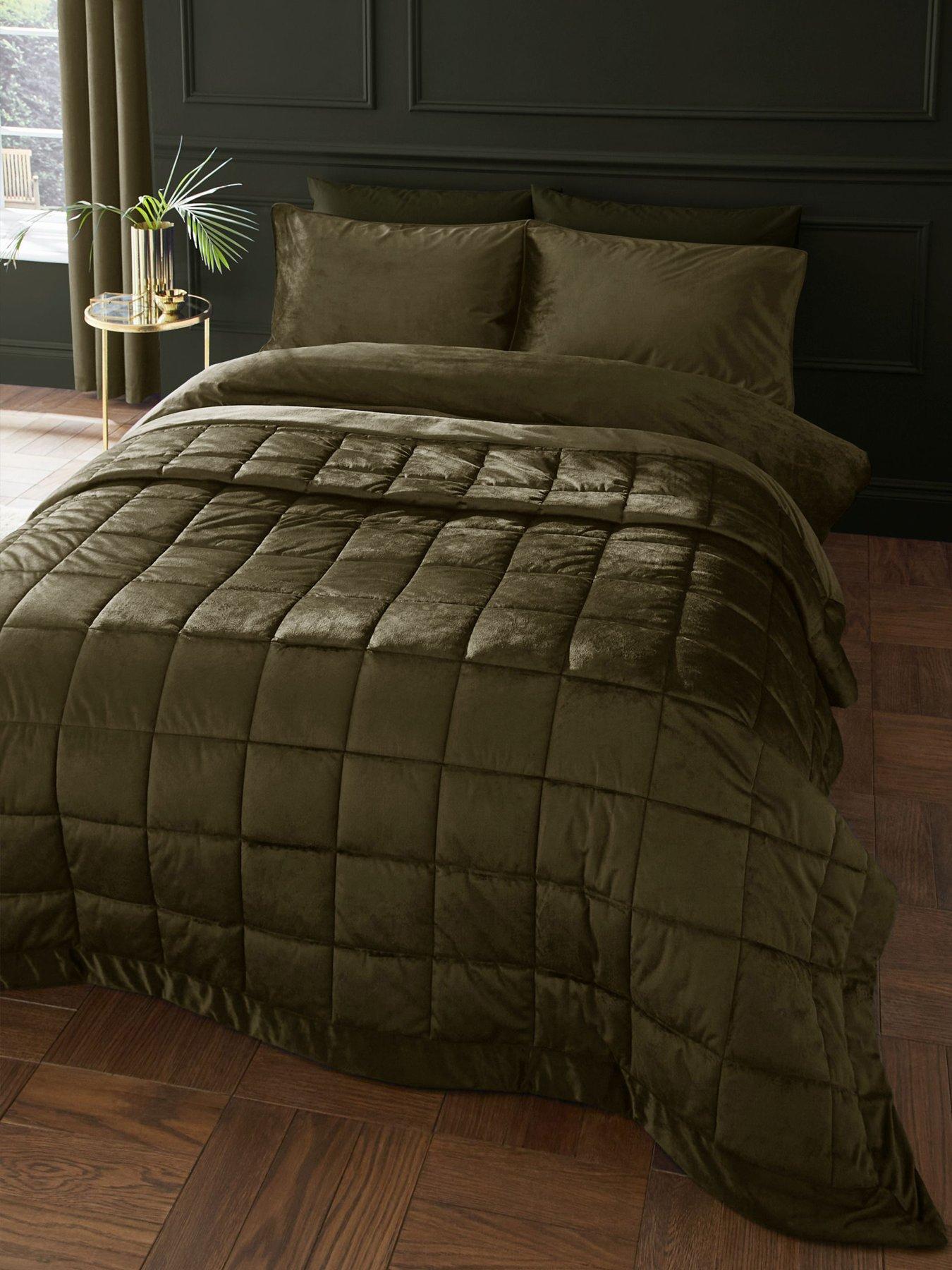 catherine-lansfield-kingsley-matt-velvet-bedpsread-oliveback