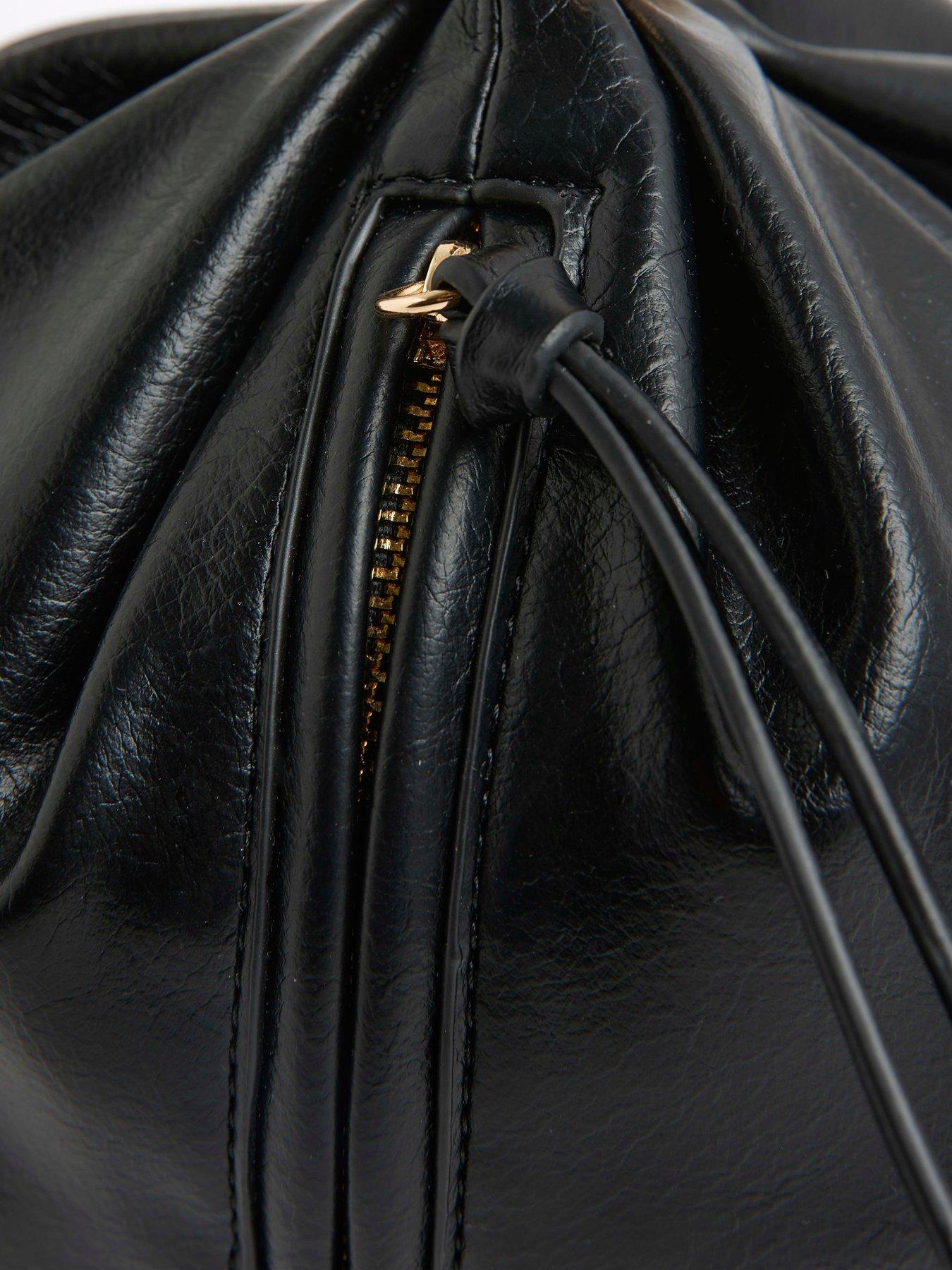 river-island-metal-grab-bag-blackdetail