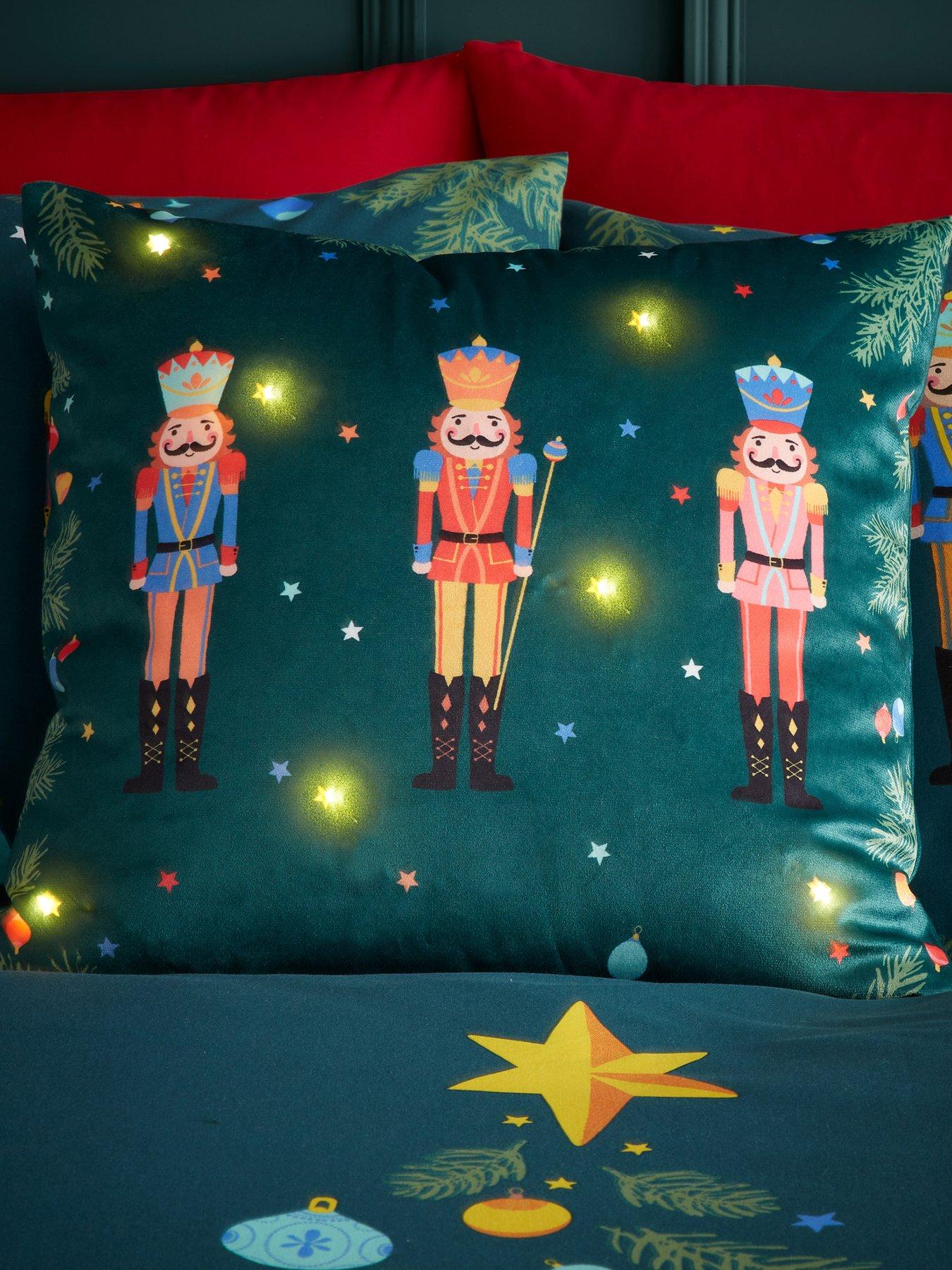 catherine-lansfield-nutcracker-christmas-light-up-cushion--45x45cmoutfit