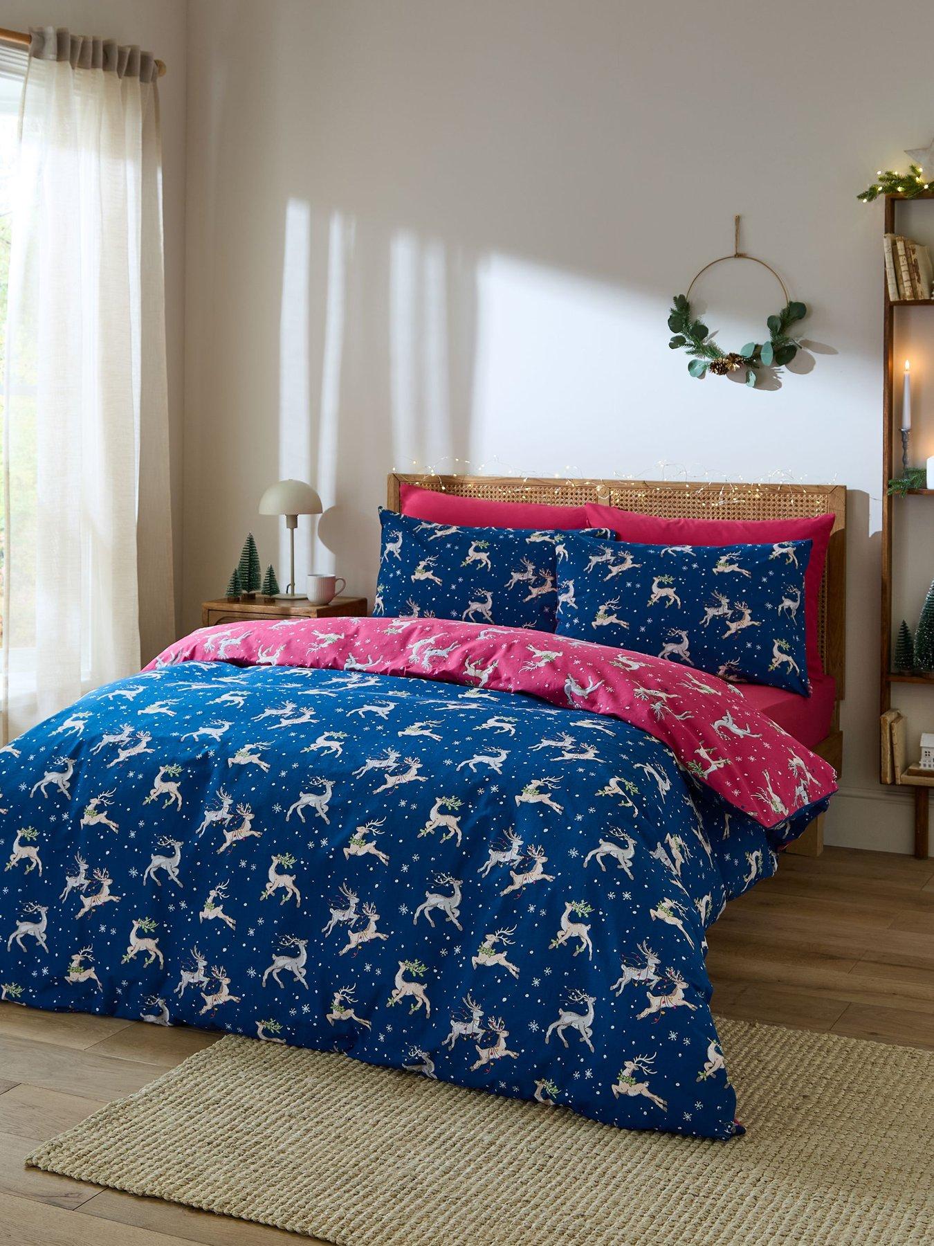 their-nibs-christmas-reindeer-100-cotton-reversible-duvet-set-bluefront