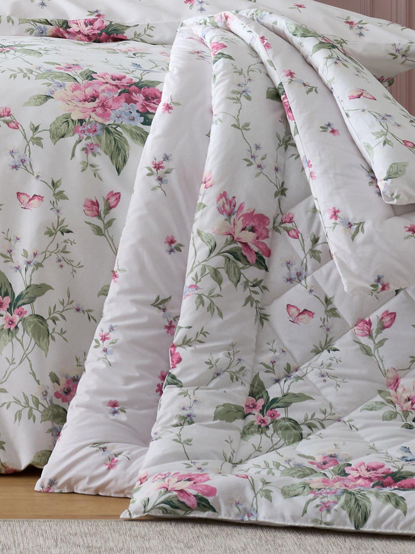 bridgerton-by-catherine-lansfield-penelope-floral-bedspread--200x200cm