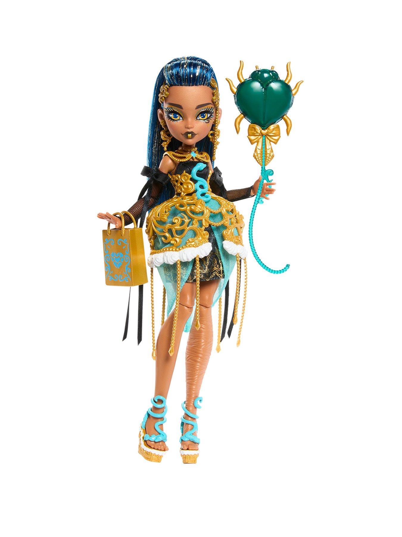 Monster High Monster High Scary Sweet Birthday Cleo De Nile Doll in Party Dress with Balloon  &  Gift