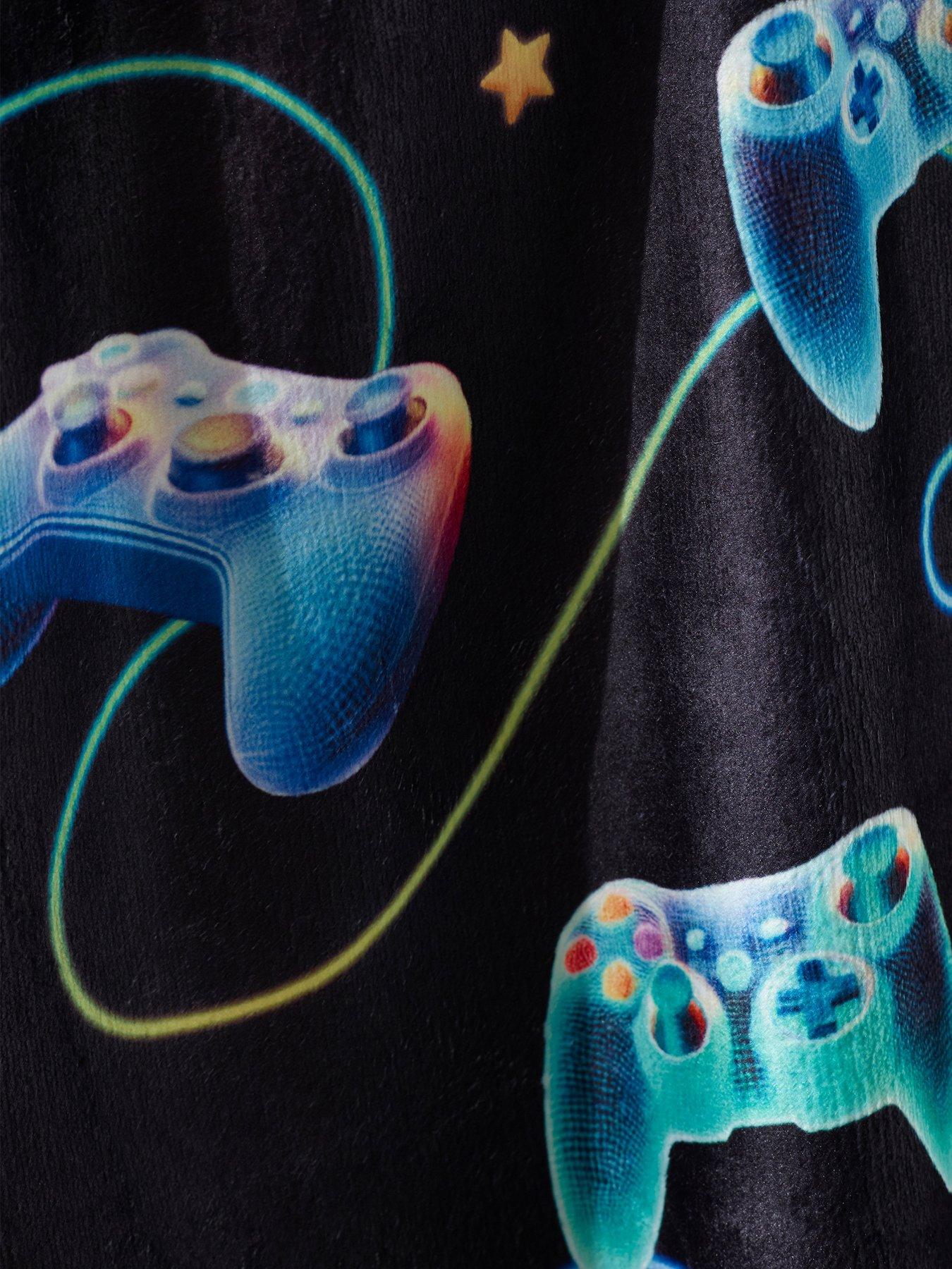 catherine-lansfield-gamer-throw--130x170cmback