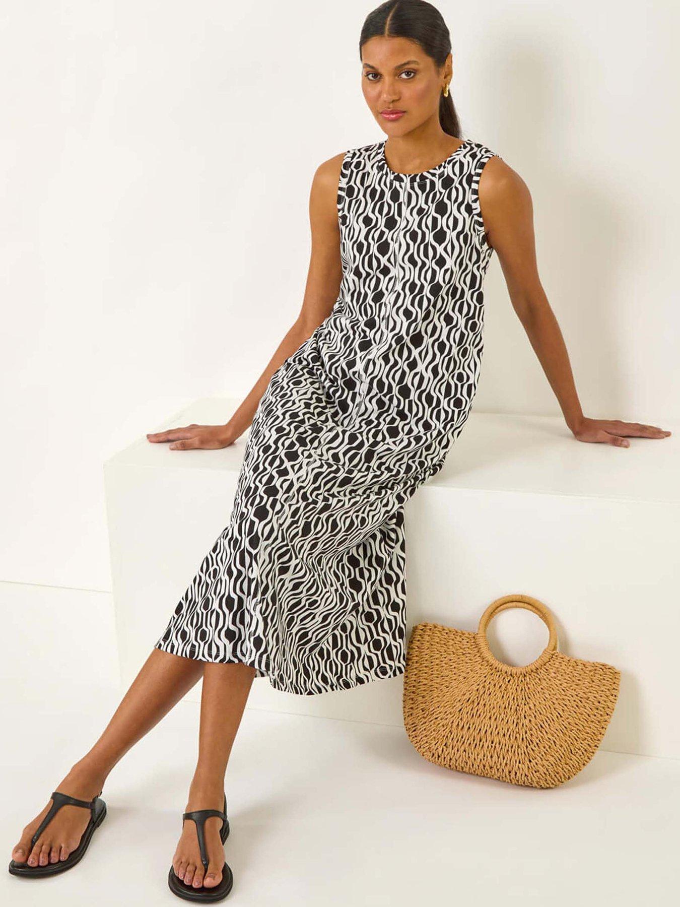 Image 4 of 5 of Roman Geo Print Pocket Midi Dress - Black