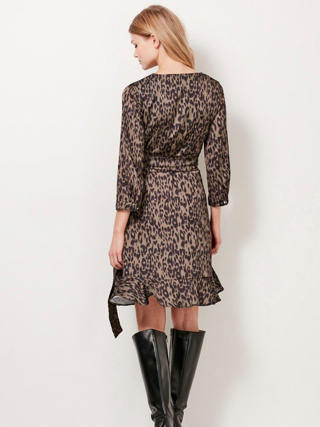 sosandar-khaki-leopard-print-wrap-dress-khakistillFront