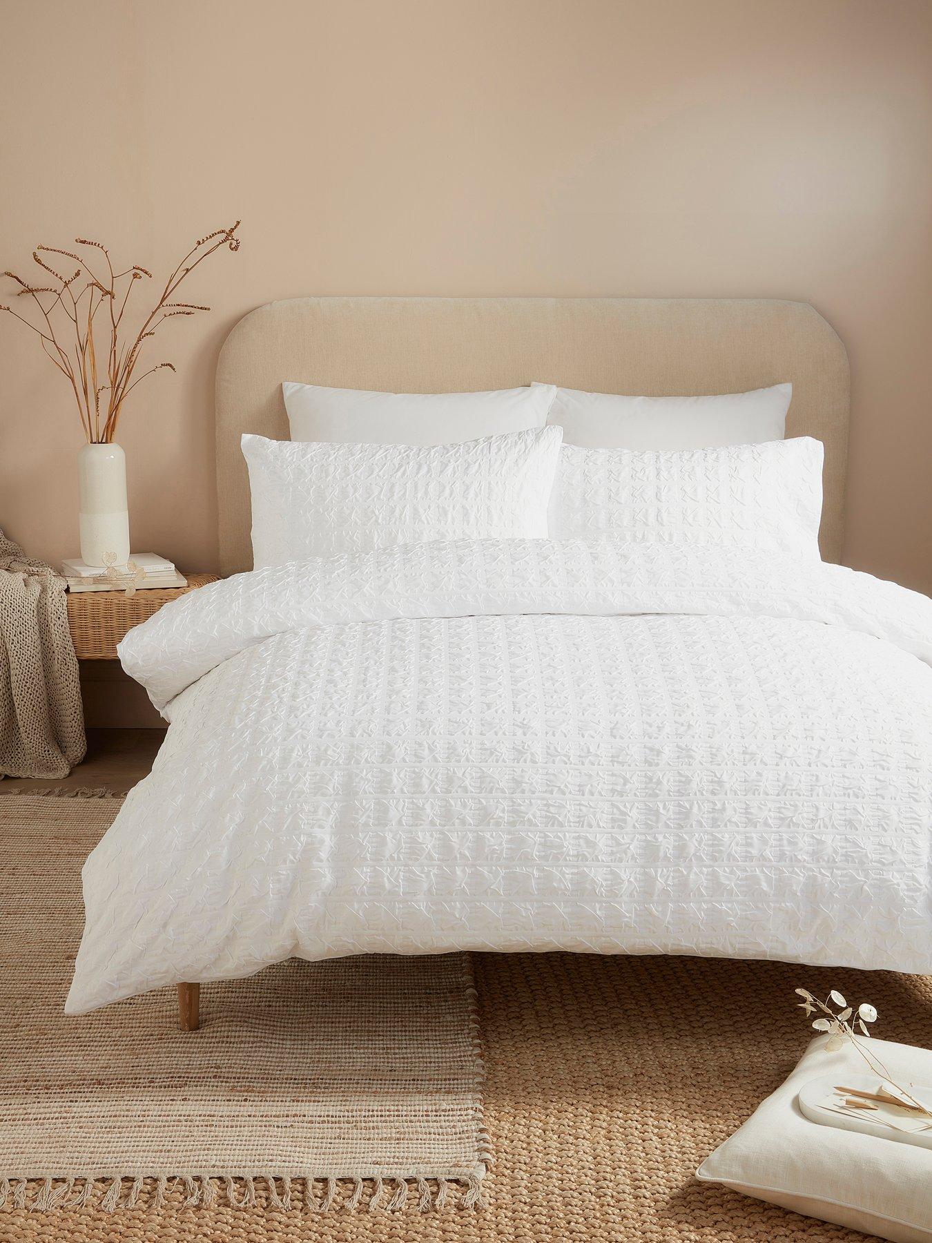 serene-embossed-grid--textured-double-duvet-cover-set