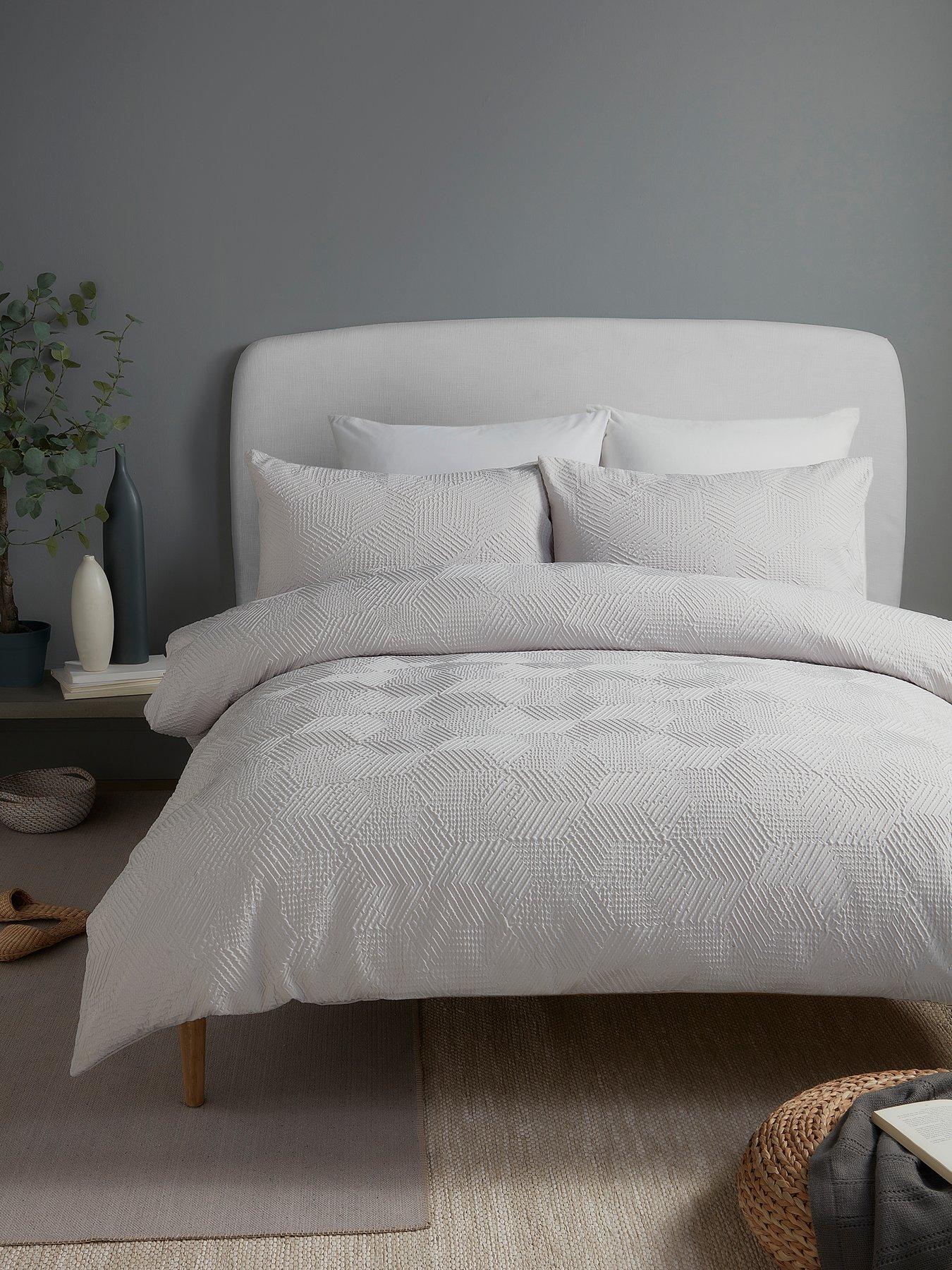 serene-embossed-geo--textured-double-duvet-cover-set