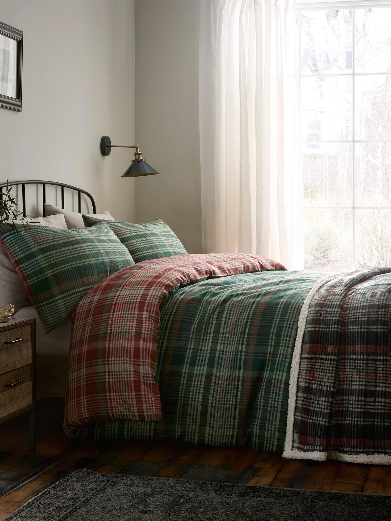 Image 4 of 4 of Dreams & Drapes Bennet Check -sherpa Reverse 150 X 200cm Throw