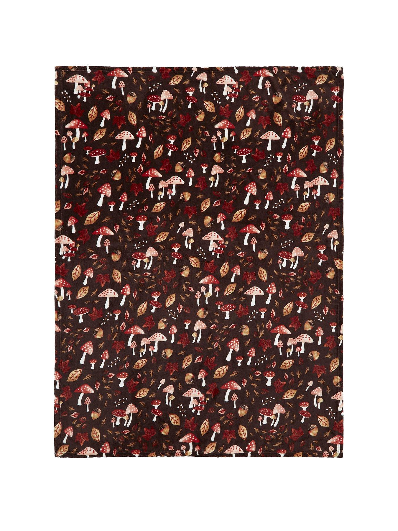 fusion-woodland-dreams--fleece-120-x-150cm-throwstillFront