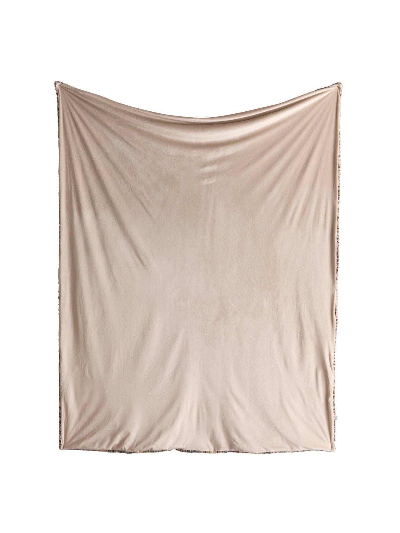 fusion-leopard-throw--fleece-150cm-x-200cm-throwback