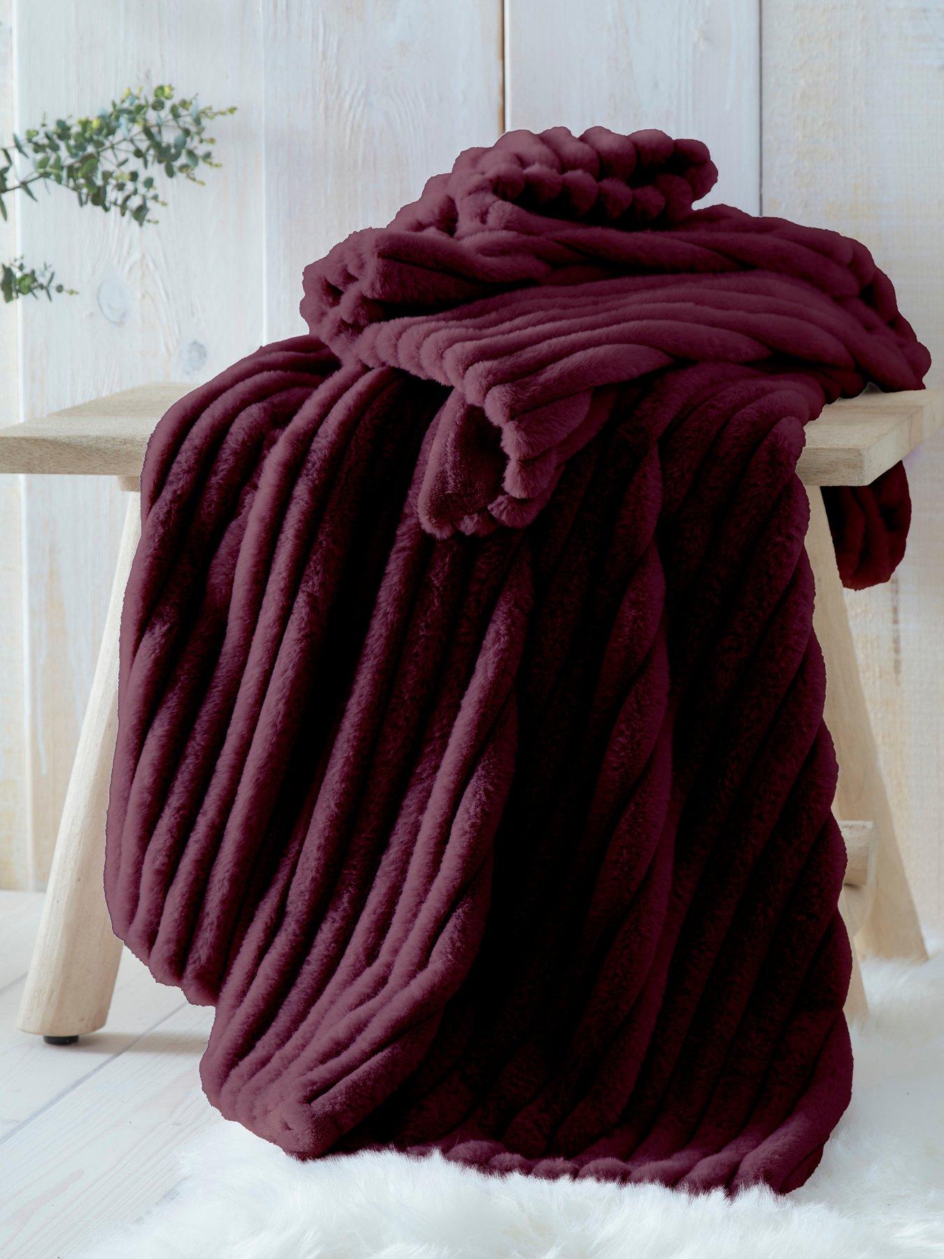 Appletree Morritz - Faux Fur 130 X 180cm Throw