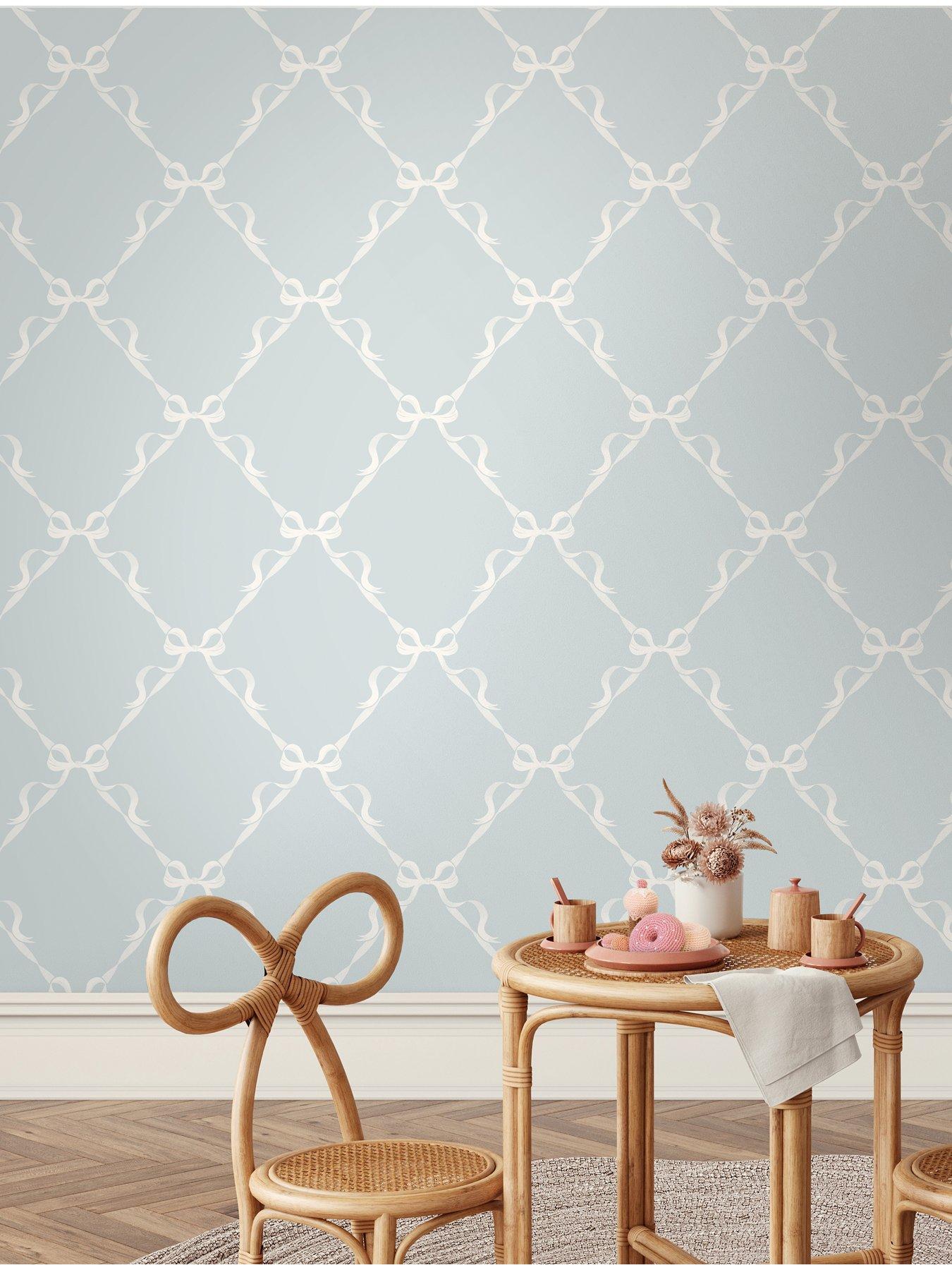 holden-decor-tied-with-a-bow-wallpaper-sky-blueback